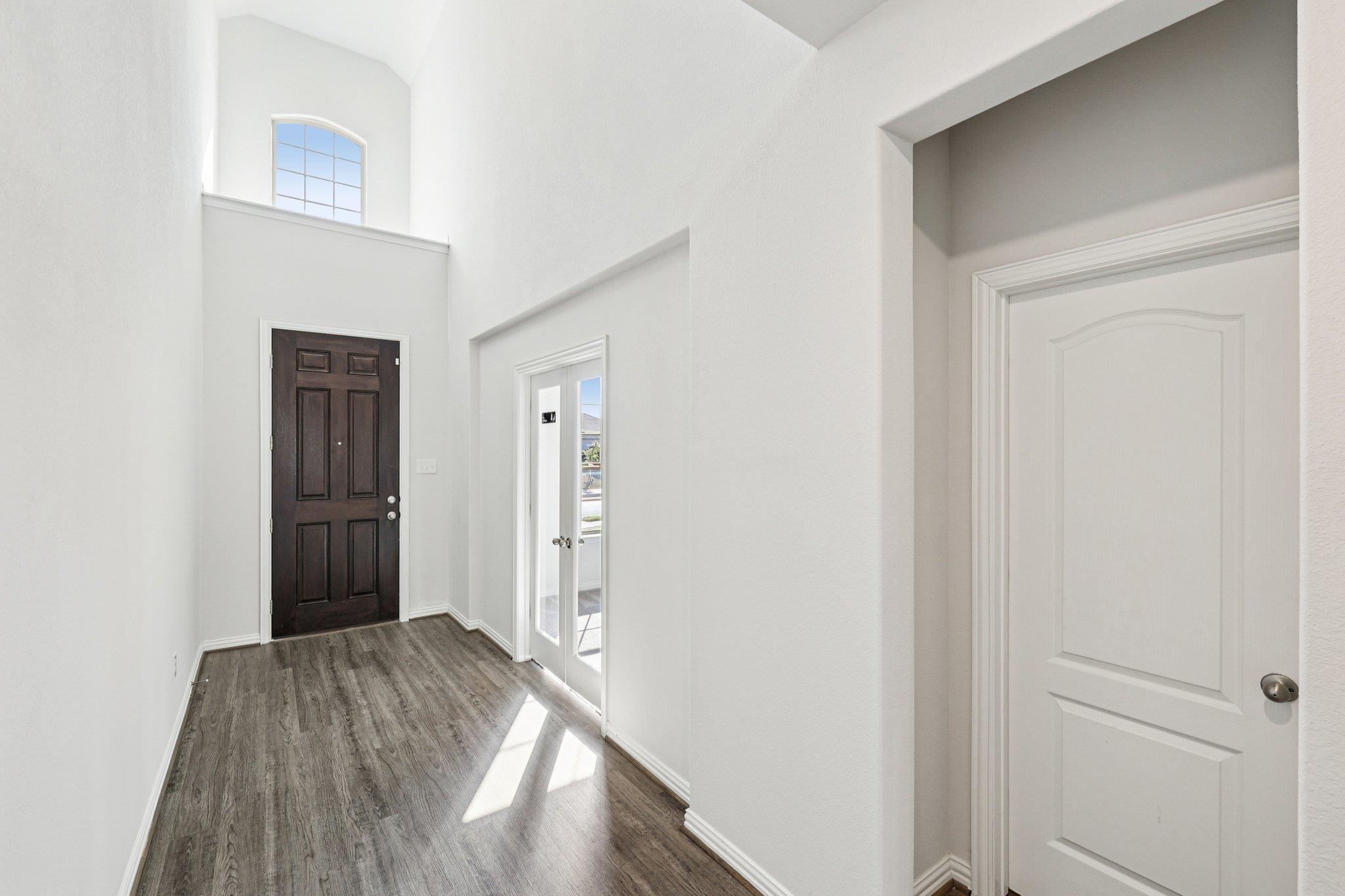 427 Bluejack Way, Hutto, TX 78634