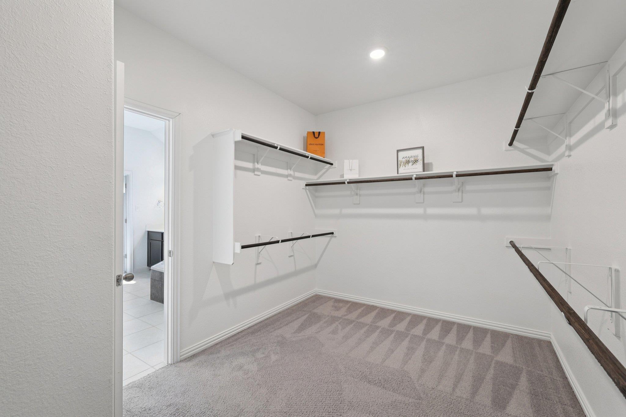 427 Bluejack Way, Hutto, TX 78634