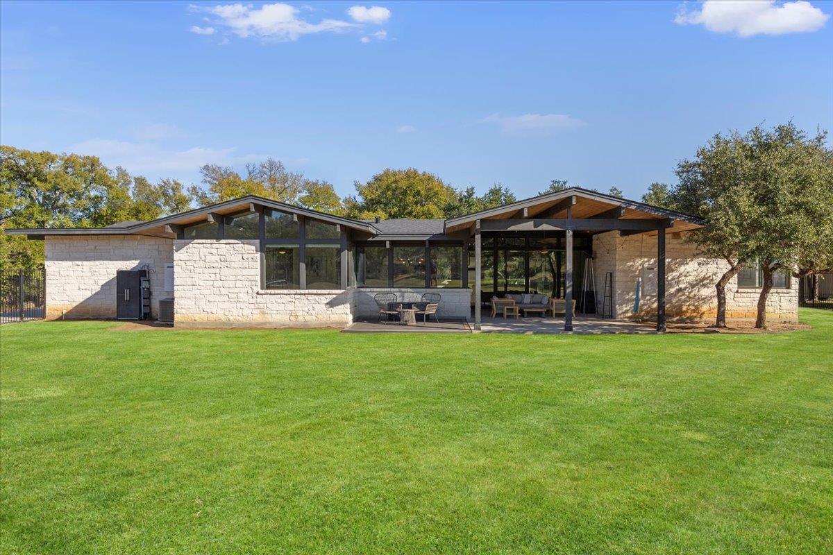 850 Bunker Ranch Blvd, Dripping Springs, TX 78620