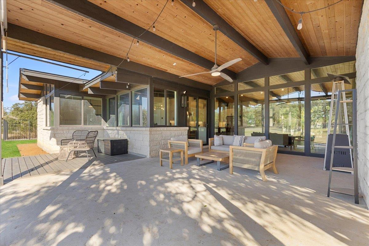 850 Bunker Ranch Blvd, Dripping Springs, TX 78620