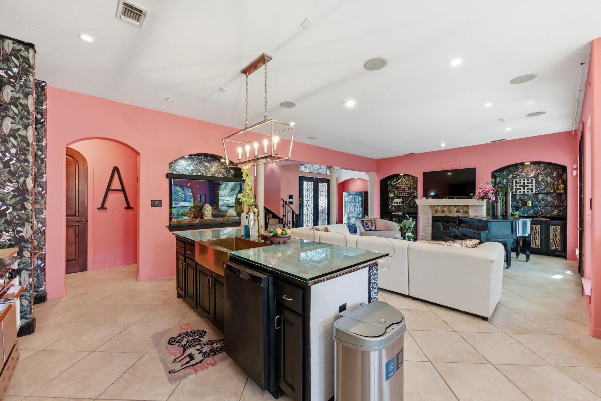 2900 Pamella Ct, Austin, TX 78734