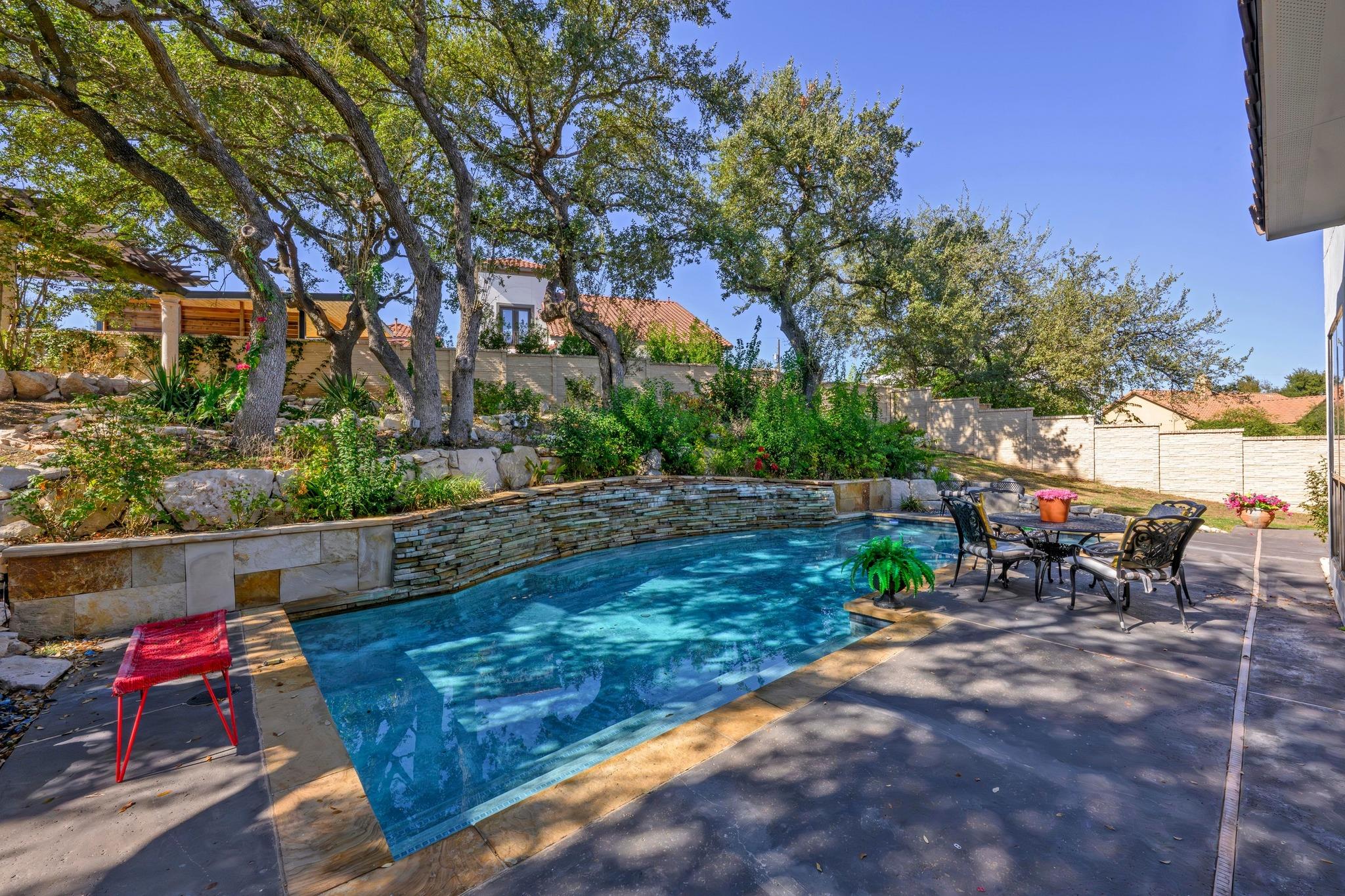 2900 Pamella Ct, Austin, TX 78734