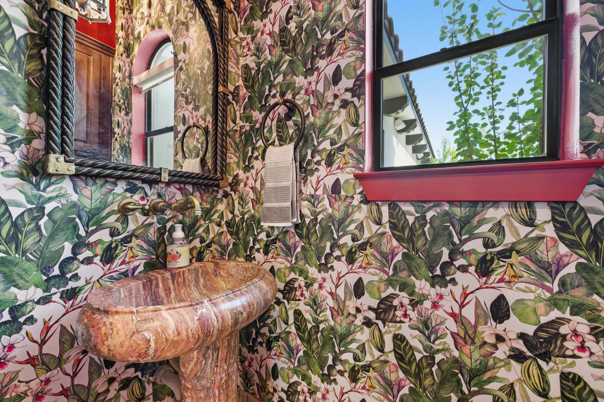 2900 Pamella Ct, Austin, TX 78734