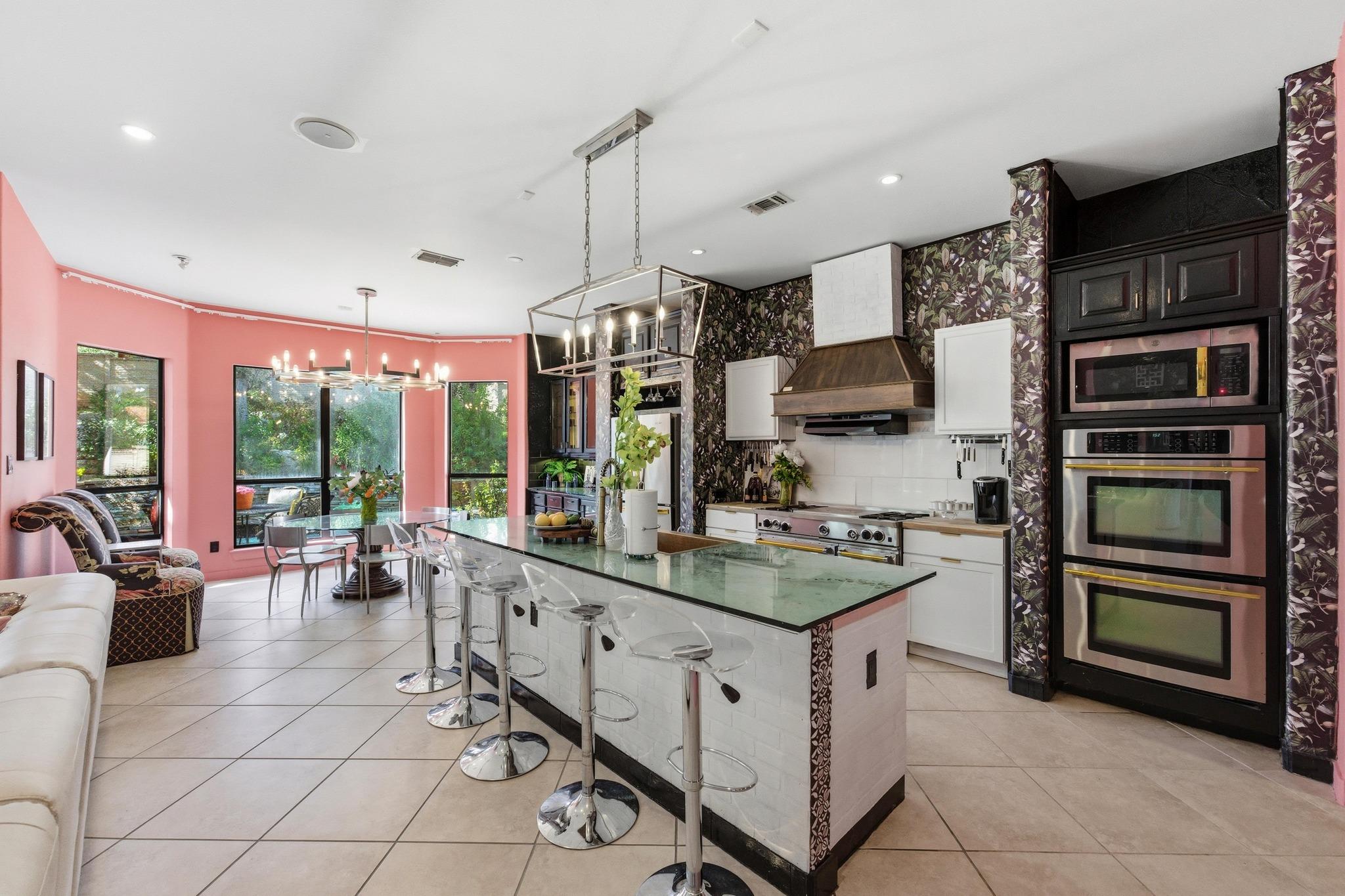 2900 Pamella Ct, Austin, TX 78734