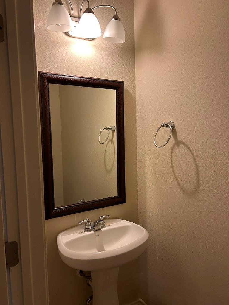 19301 Bridie Path, Pflugerville, TX 78660