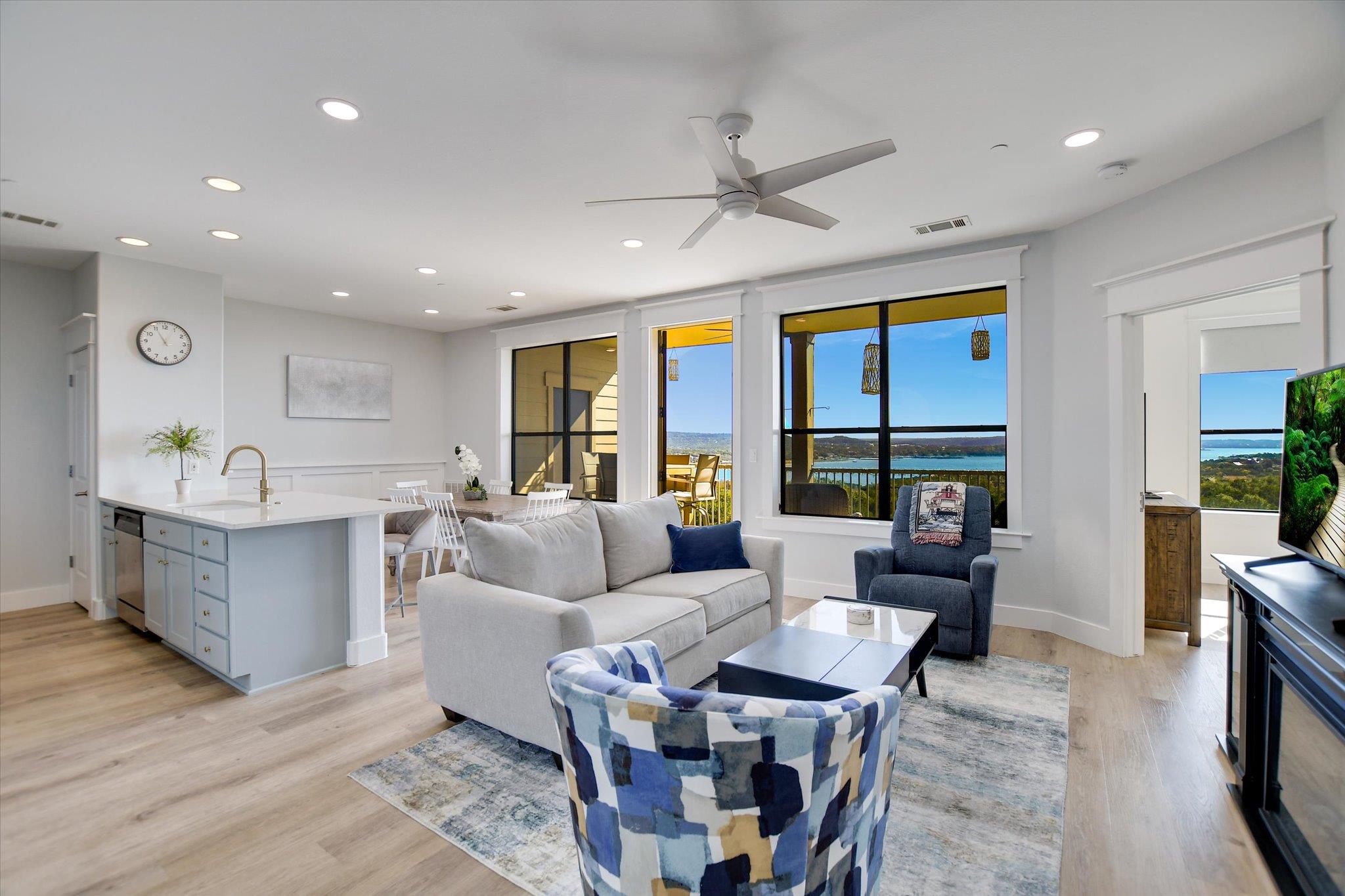 17720 Maritime Point Dr # 202, Jonestown, TX 78645