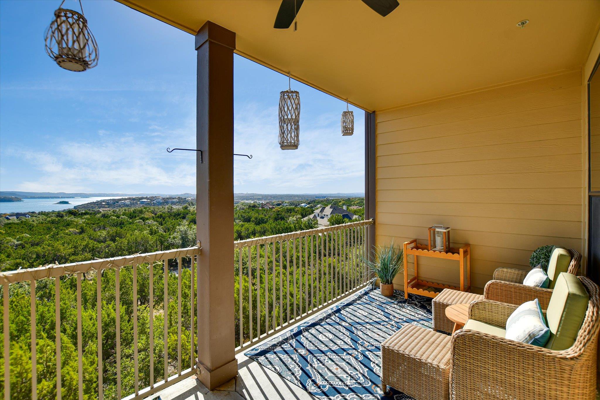 17720 Maritime Point Dr # 202, Jonestown, TX 78645