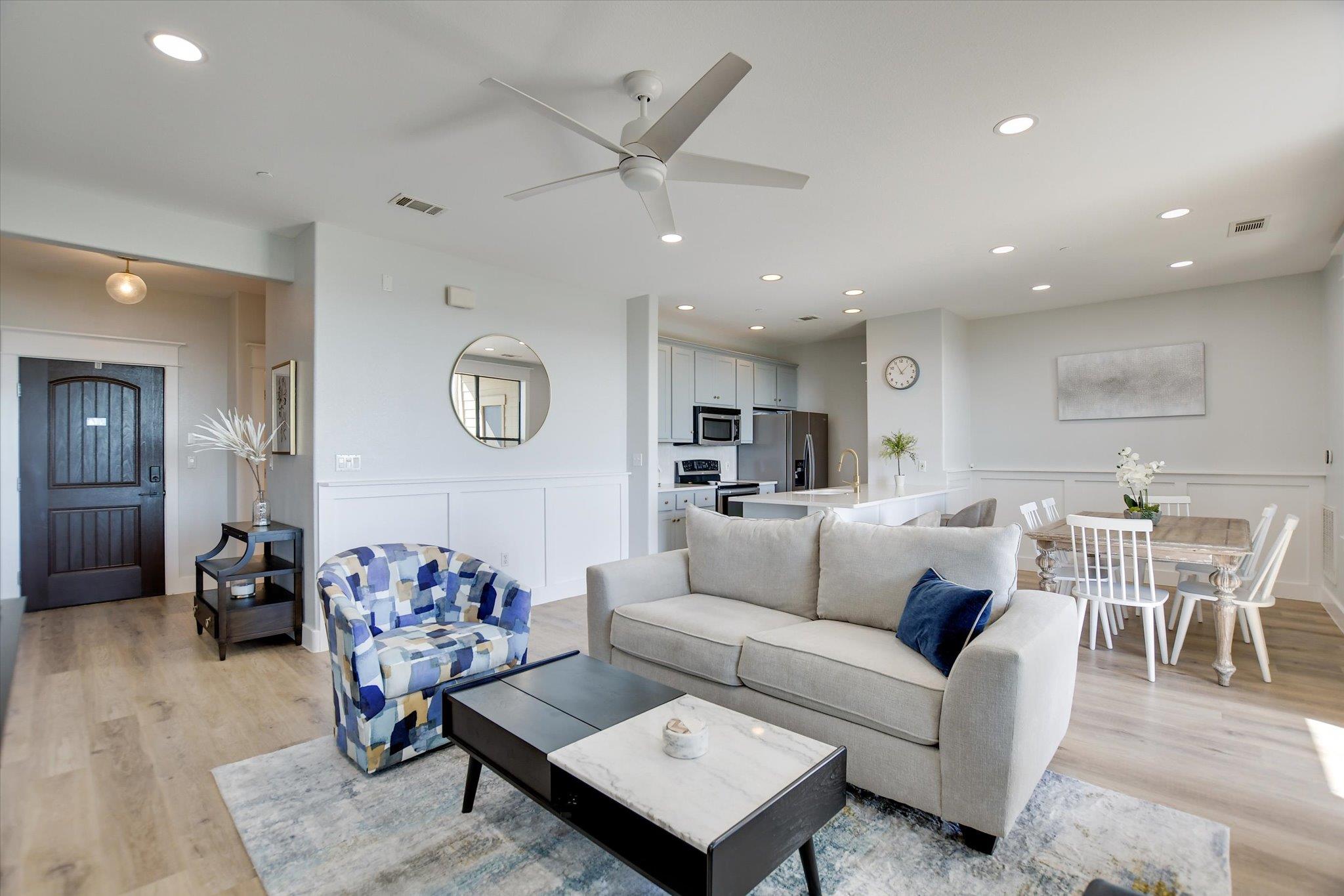 17720 Maritime Point Dr # 202, Jonestown, TX 78645