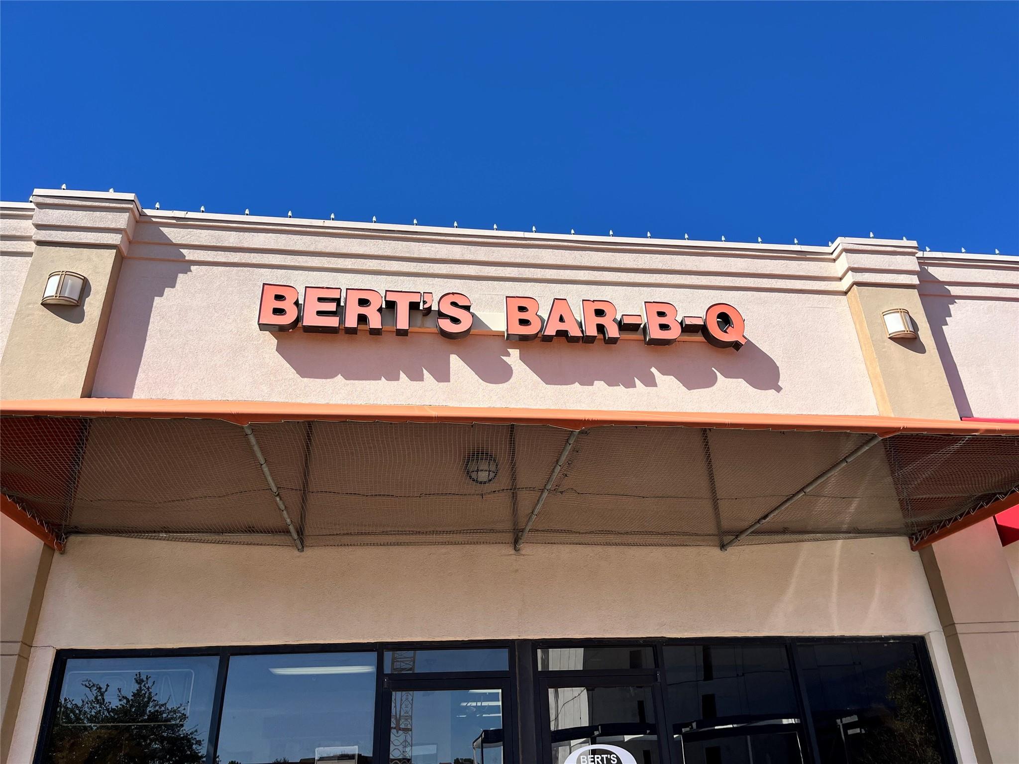 3840 Far West Blvd # 113, Austin, TX 78731