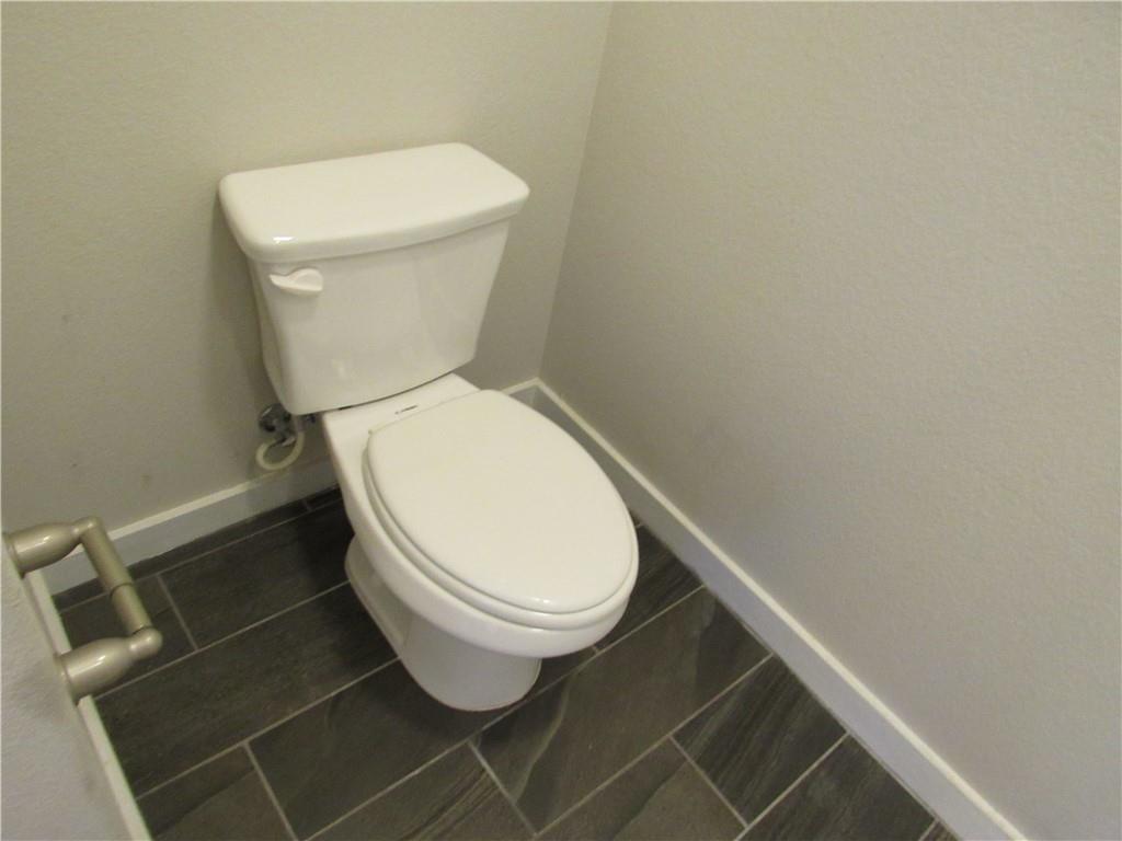 102 W Hidden Springs Dr, Bastrop, TX 78602