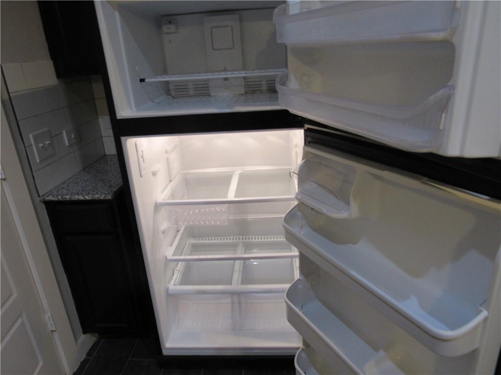 102 W Hidden Springs Dr, Bastrop, TX 78602