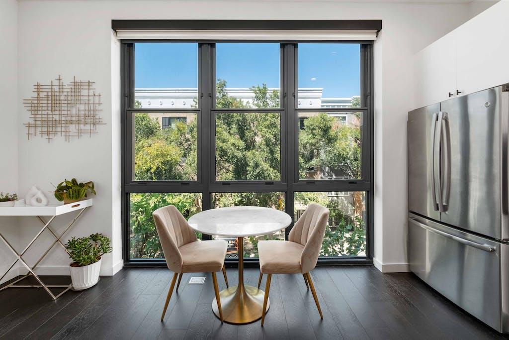 800 Embassy Dr # 210, Austin, TX 78702