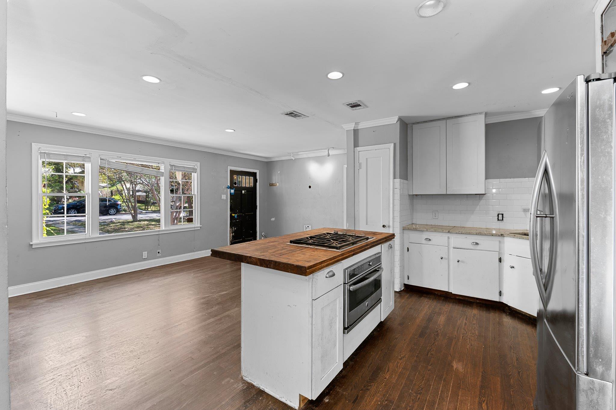 4608 Banister Ln, Austin, TX 78745