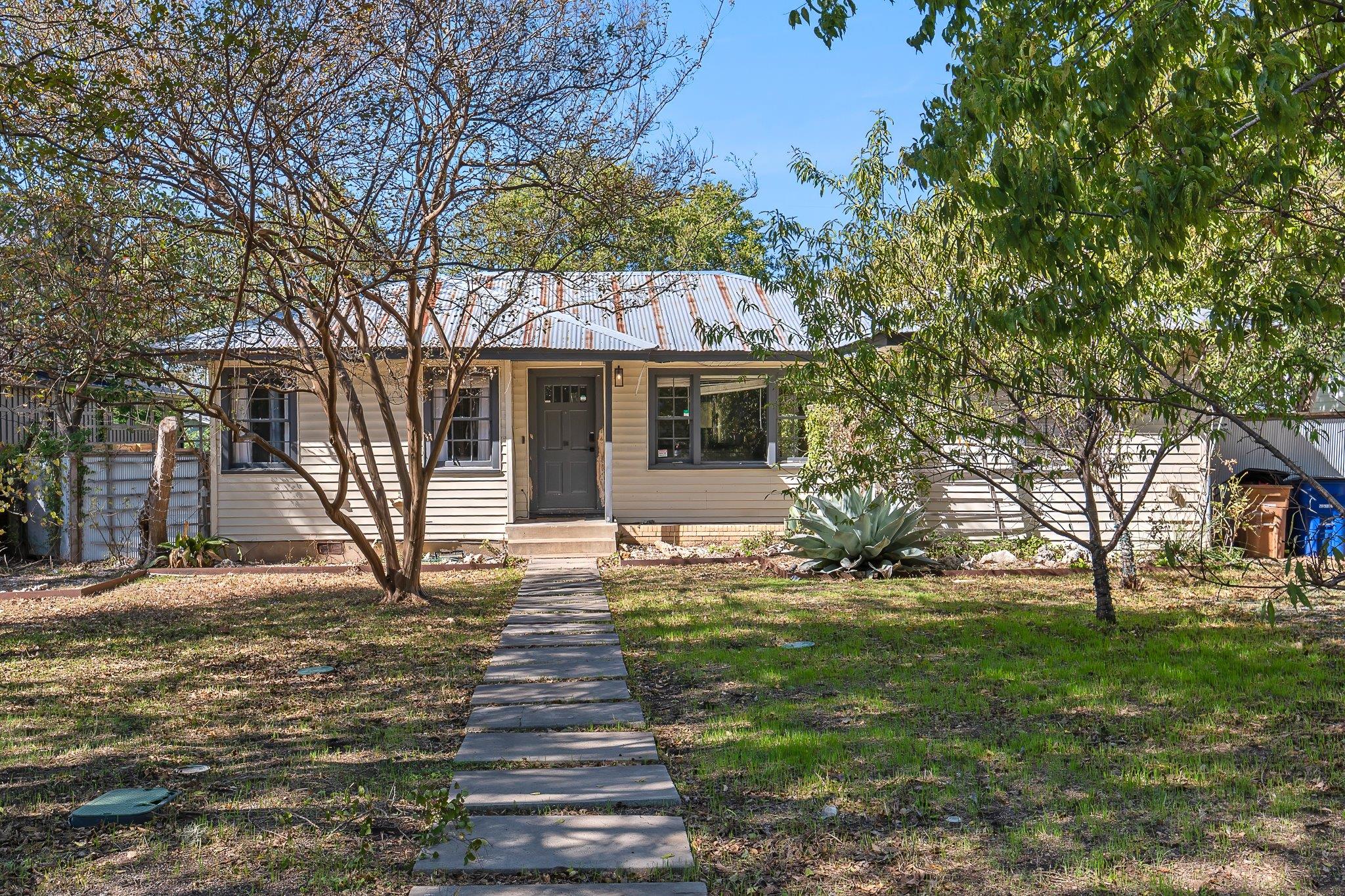 4608 Banister Ln, Austin, TX 78745