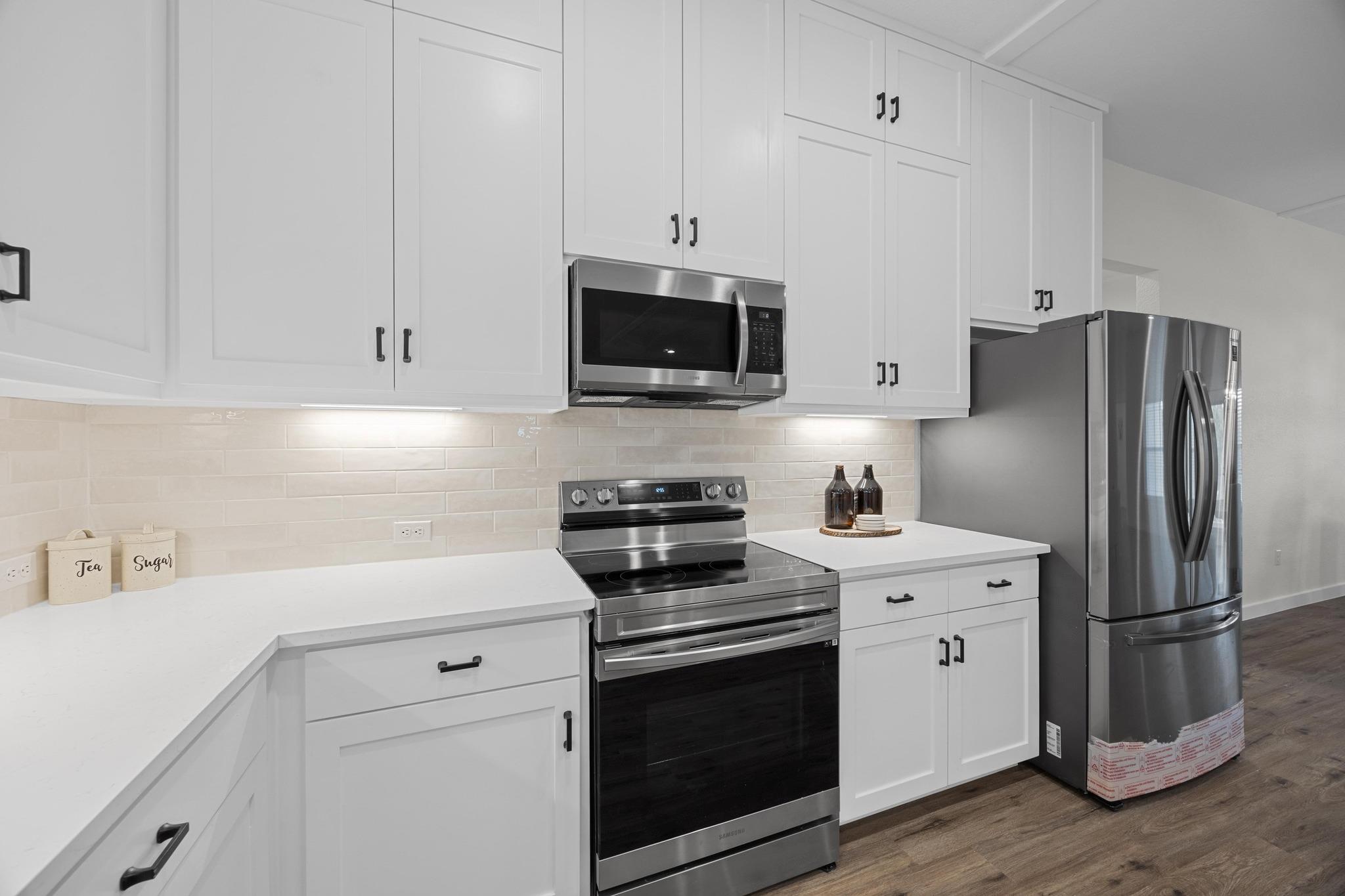 17701 Village Dr, Dripping Springs, TX 78620