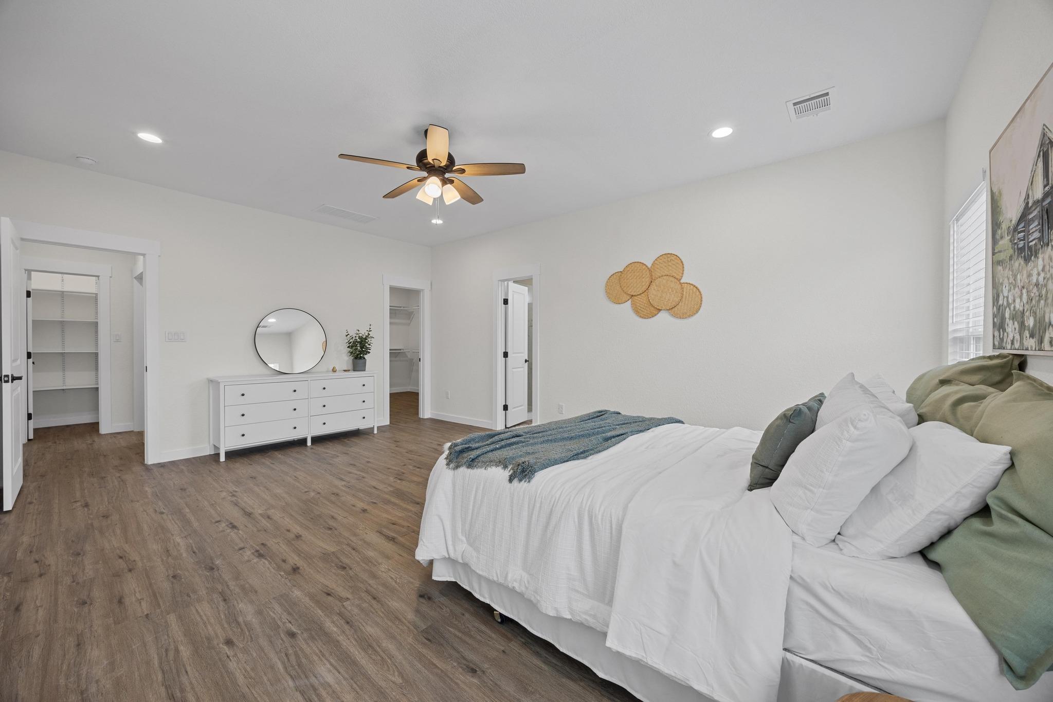 17701 Village Dr, Dripping Springs, TX 78620