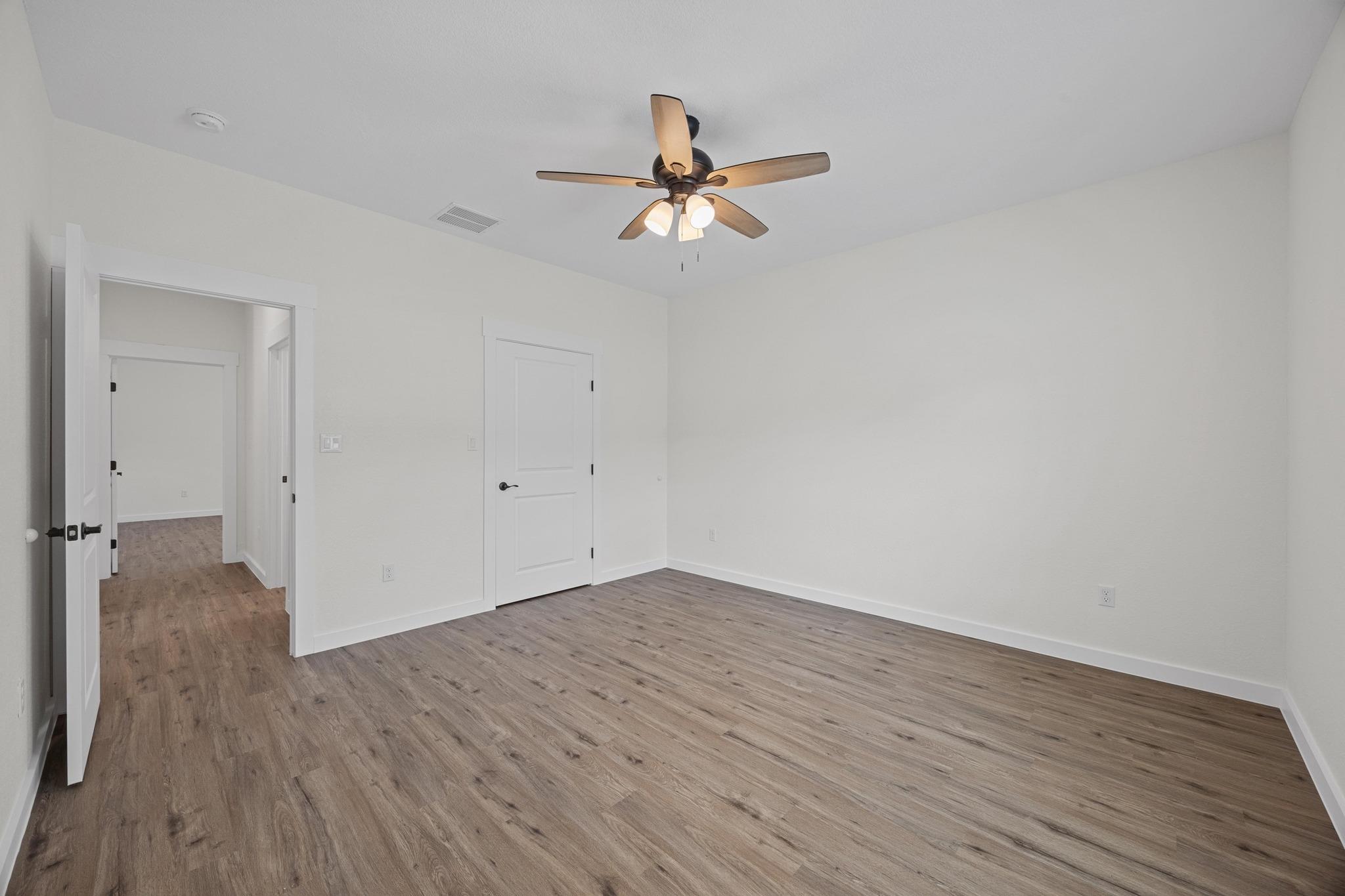 17701 Village Dr, Dripping Springs, TX 78620