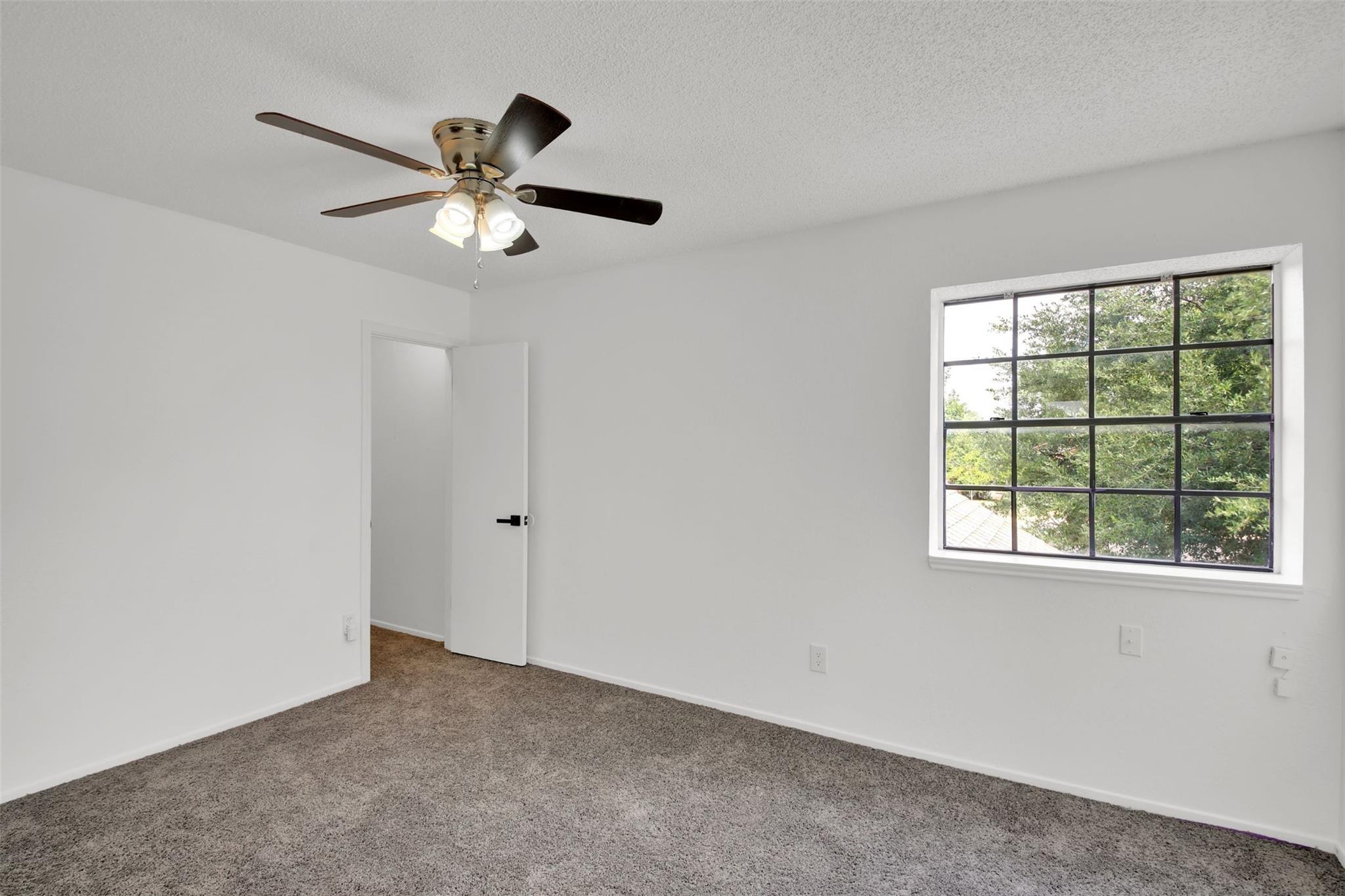 1207 Crupp Ct, Austin, TX 78753