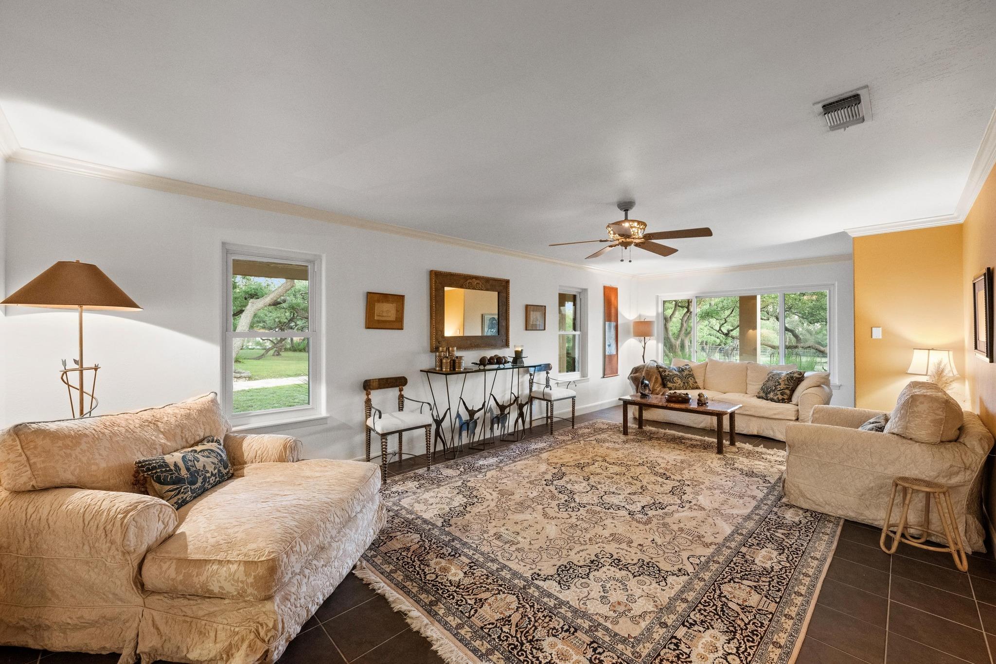 5200 Bell Springs Rd, Dripping Springs, TX 78620