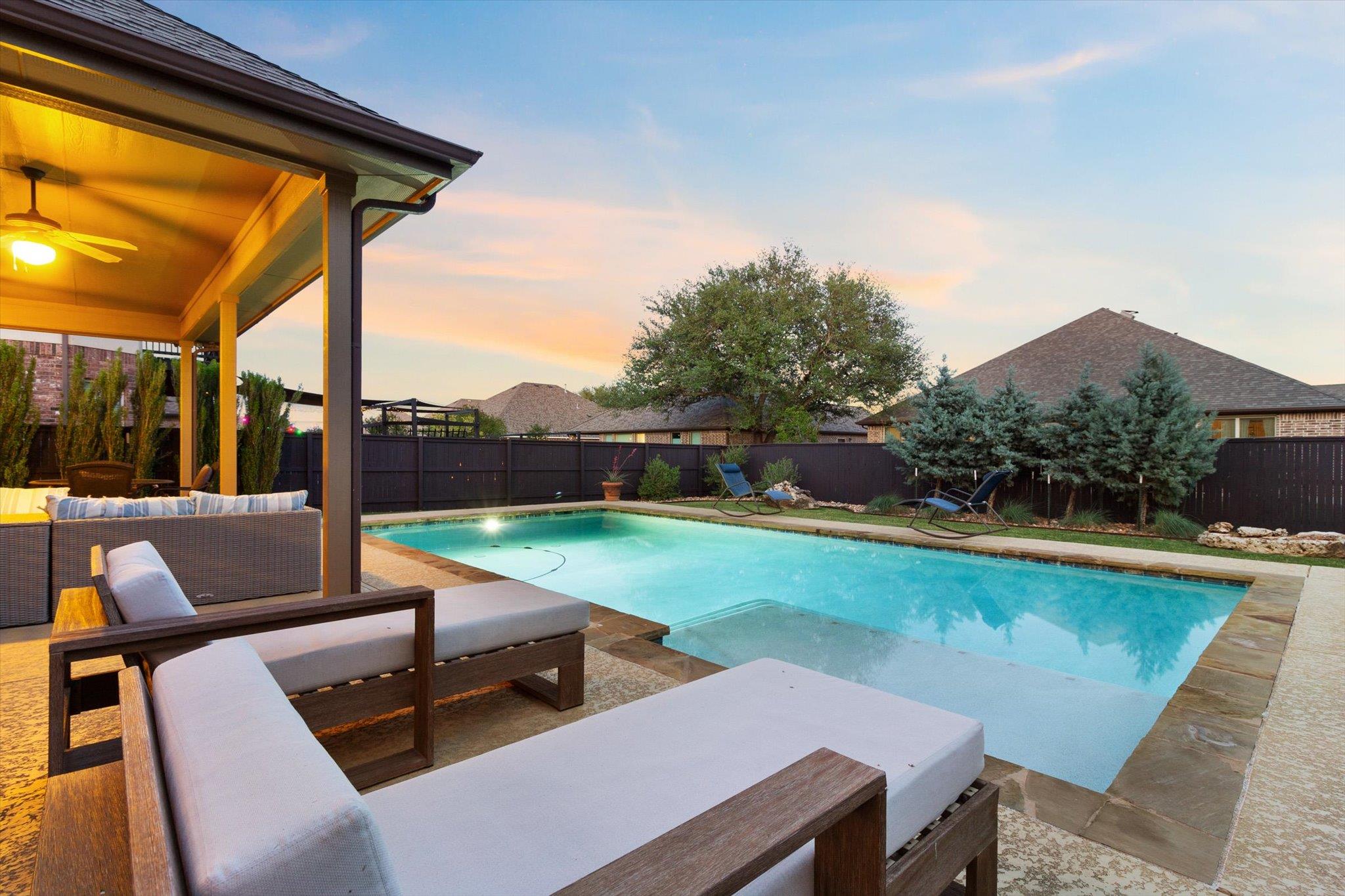 1919 Los Santos Dr, San Marcos, TX 78666