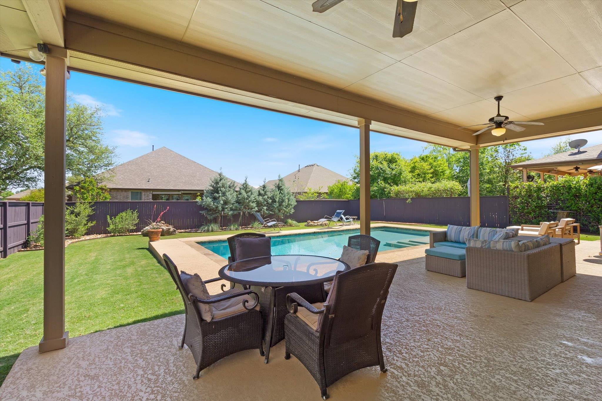 1919 Los Santos Dr, San Marcos, TX 78666