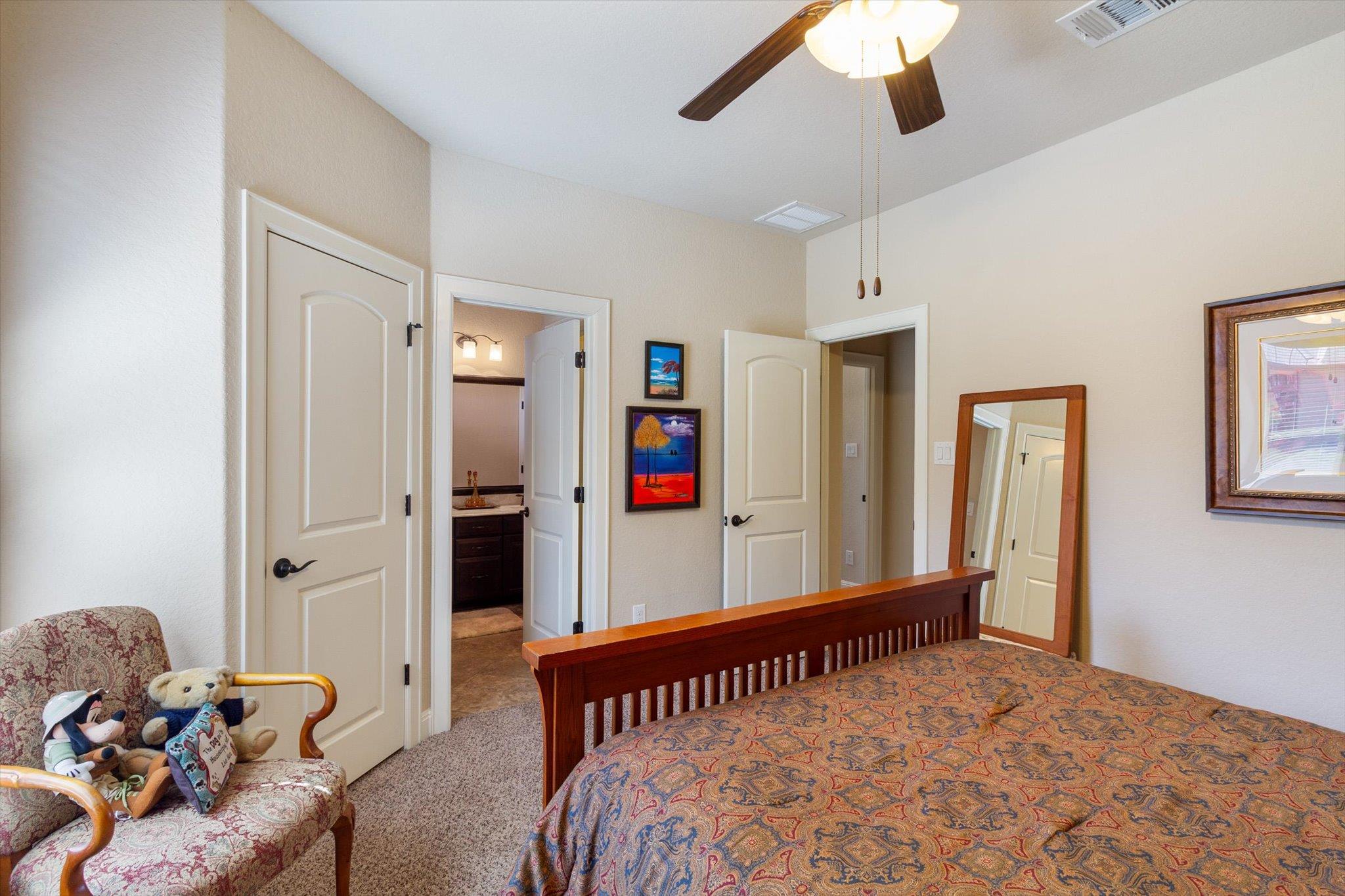 1919 Los Santos Dr, San Marcos, TX 78666