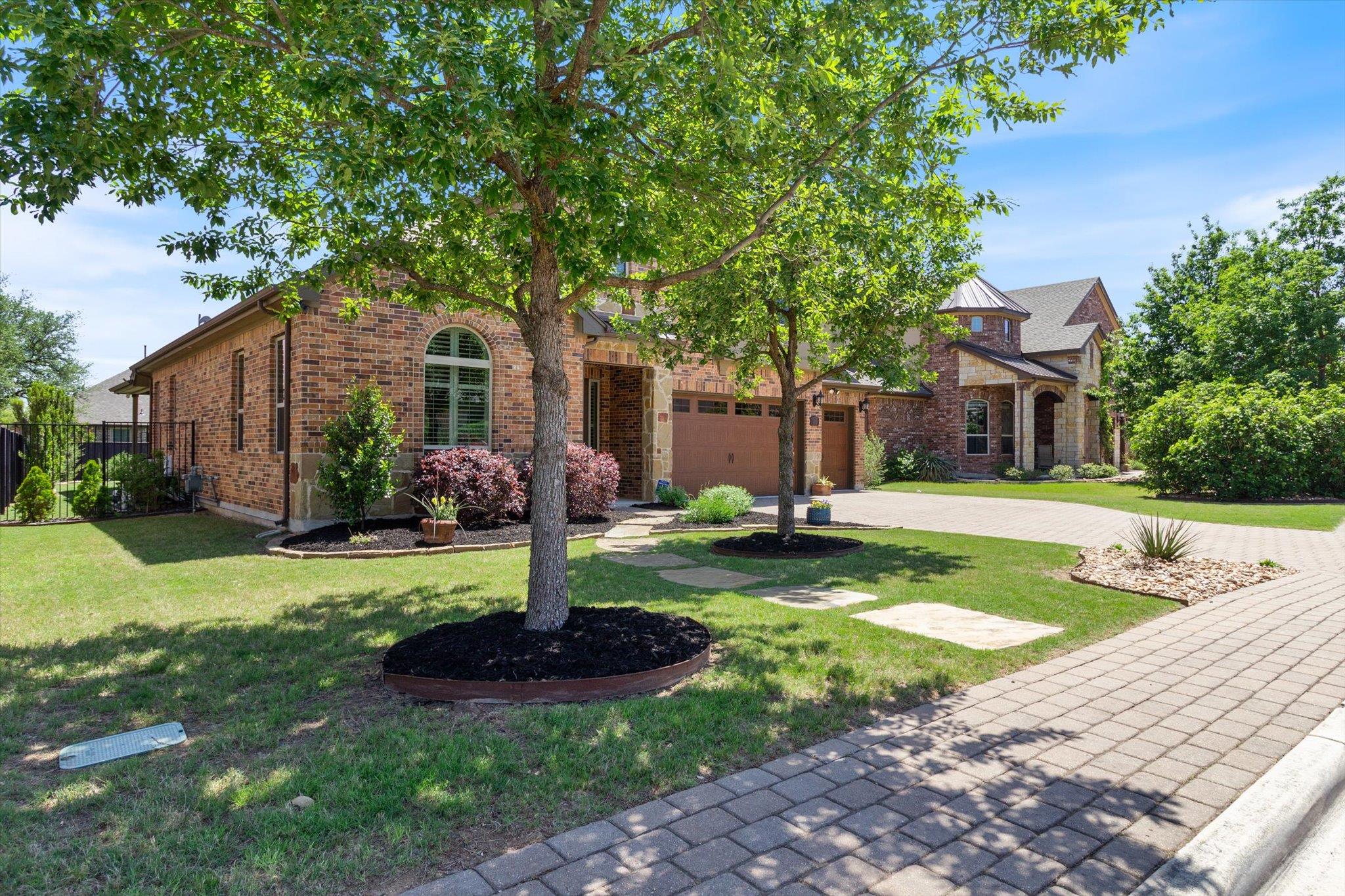 1919 Los Santos Dr, San Marcos, TX 78666