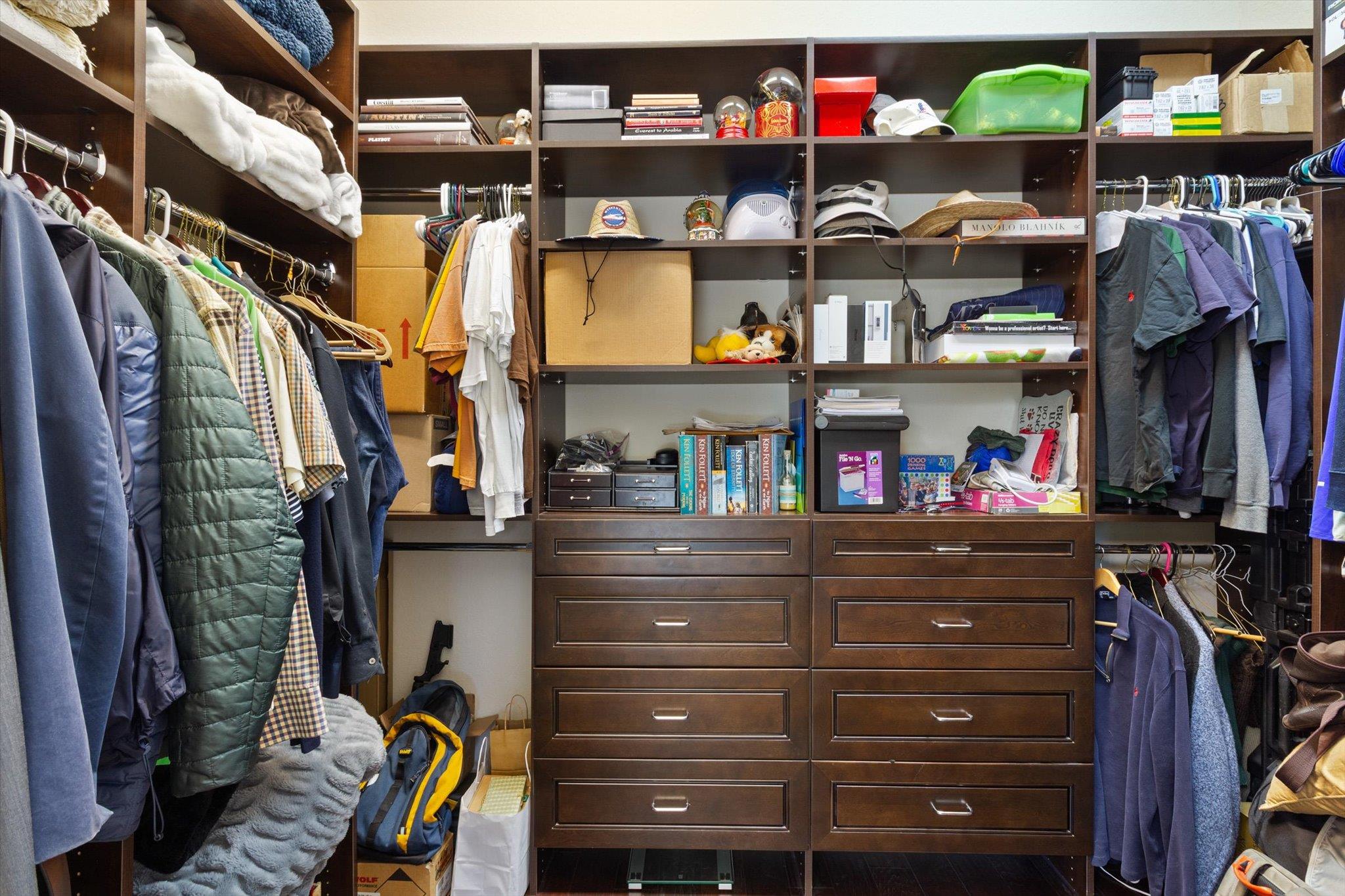 1919 Los Santos Dr, San Marcos, TX 78666