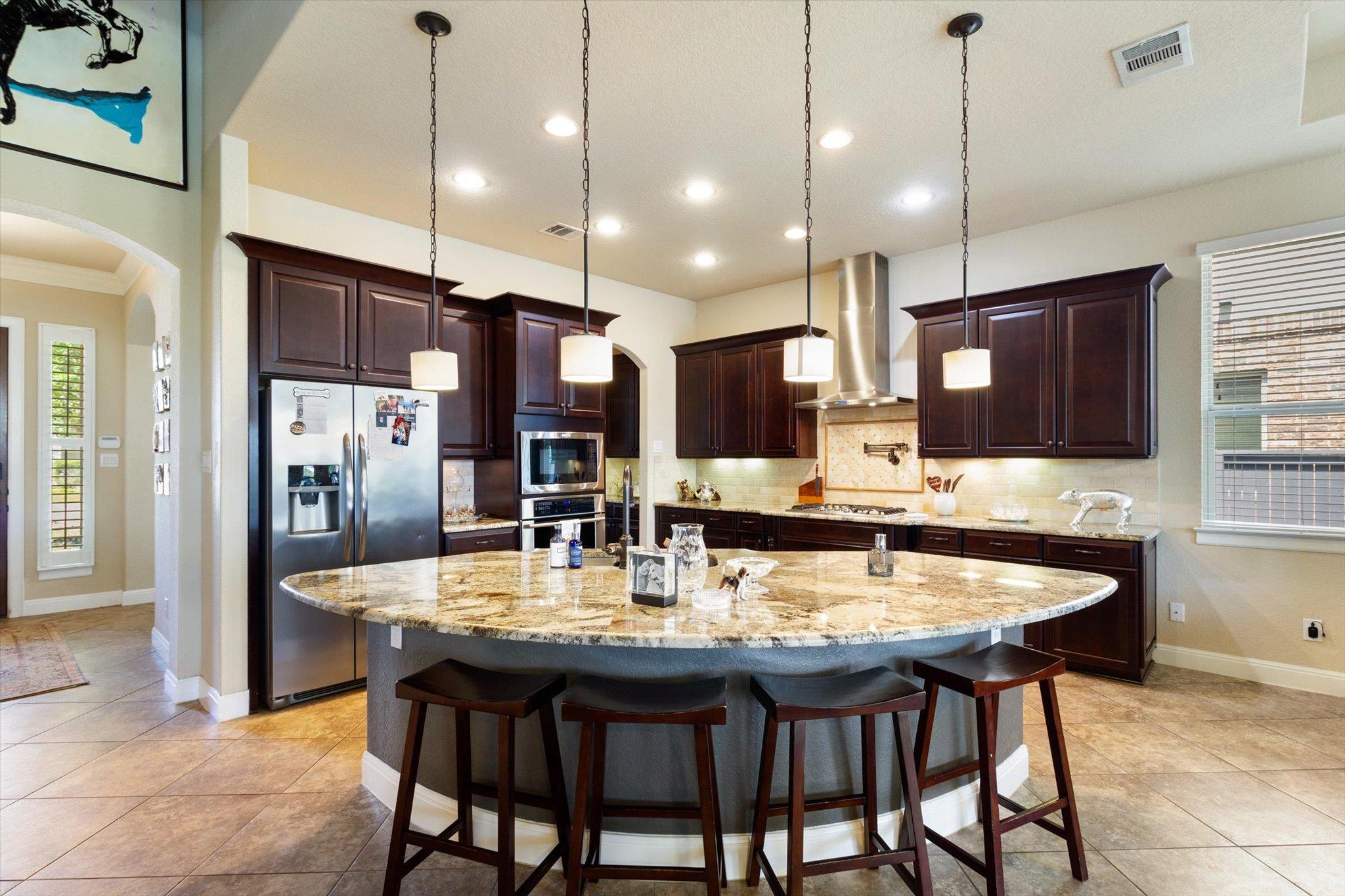 1919 Los Santos Dr, San Marcos, TX 78666