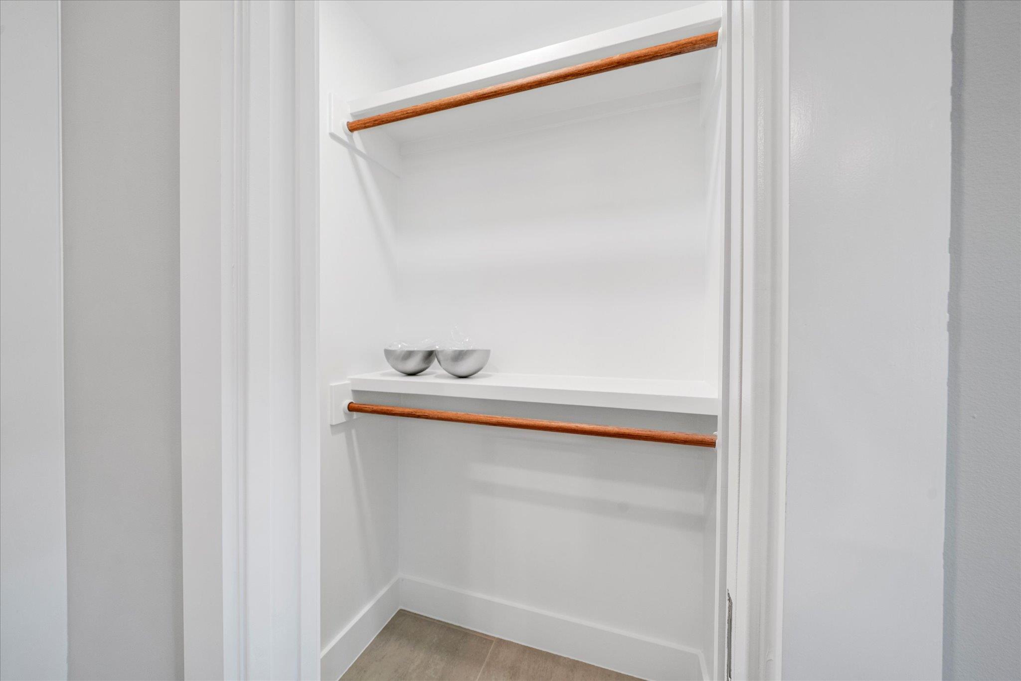 2610 CARNARVON Ln # Apt B, Austin, TX 78704