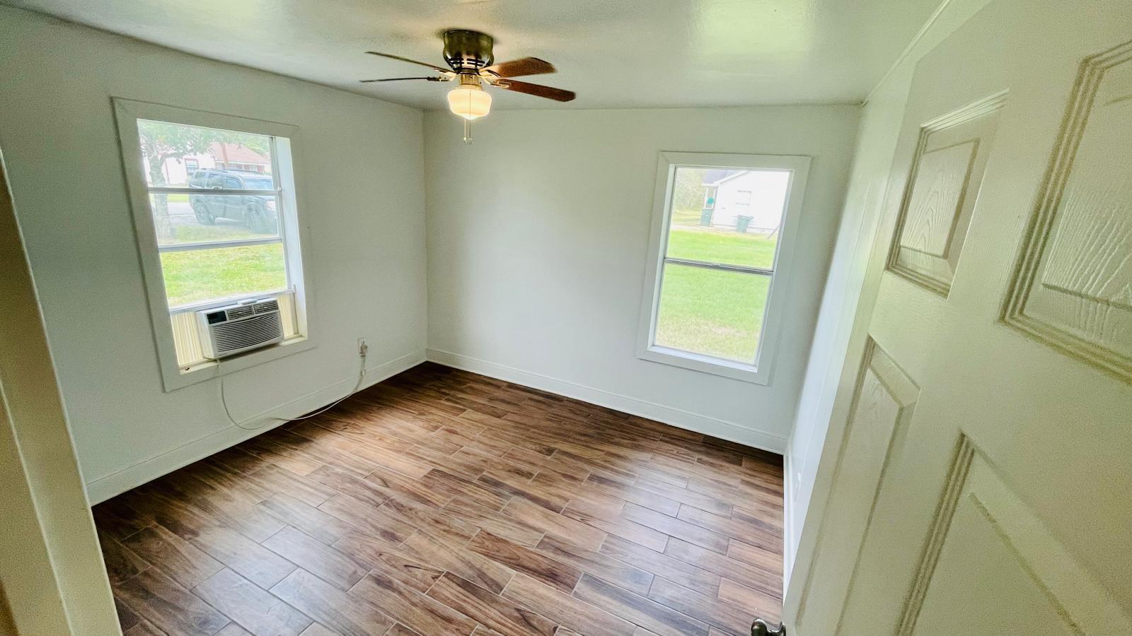 1745 Rivercrest St, Beaumont, TX 77703