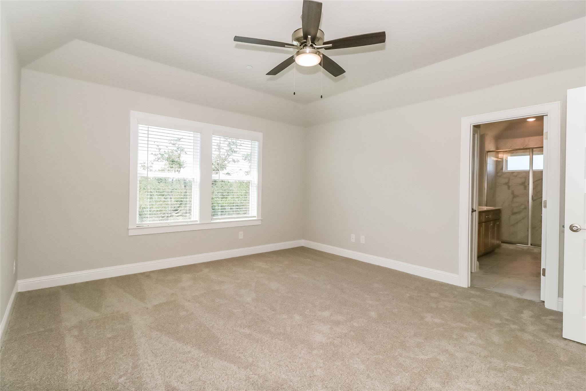 2605 Sam Bass Rd # 42, Round Rock, TX 78681