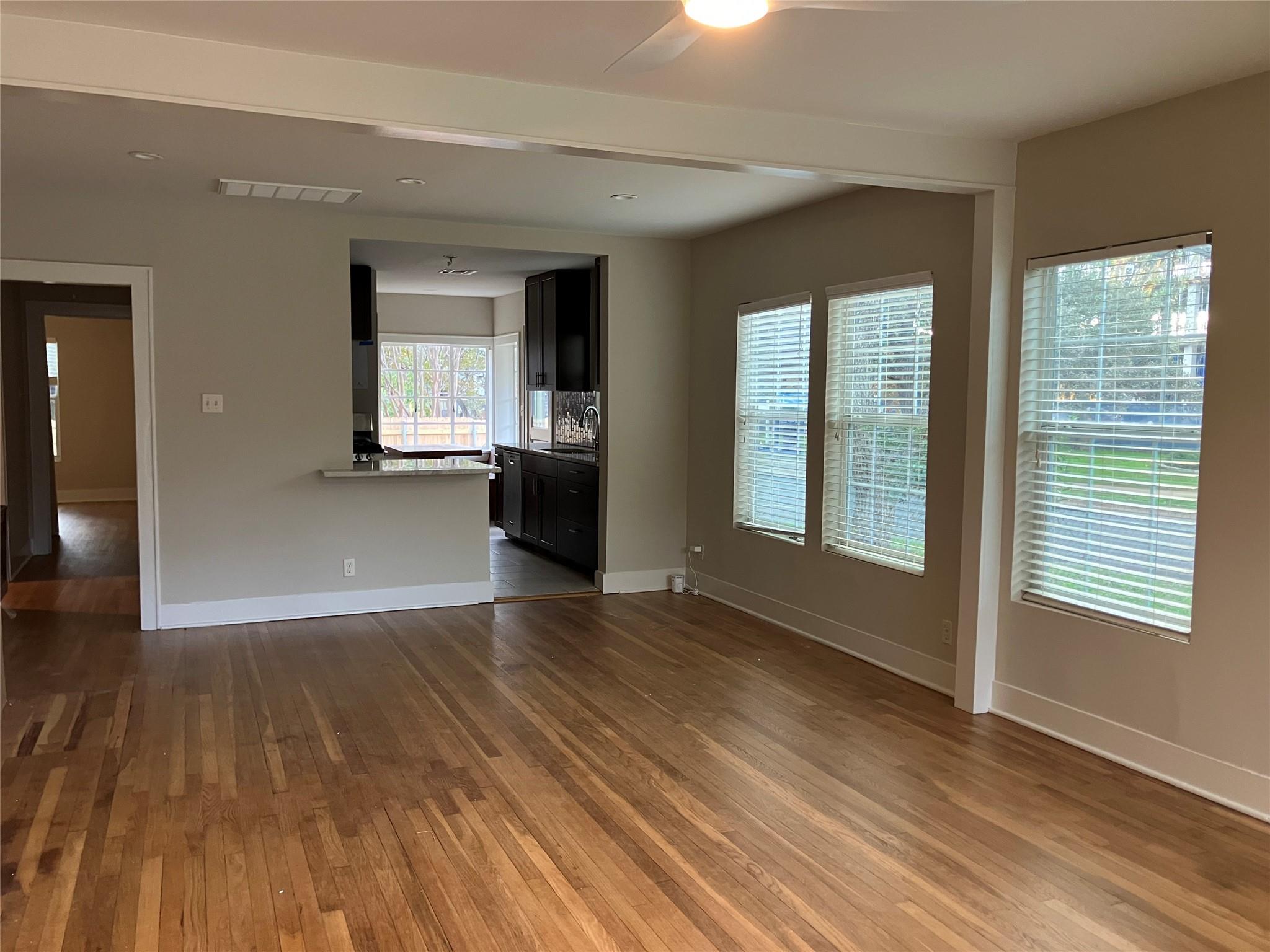 1921 W 39th St, Austin, TX 78731