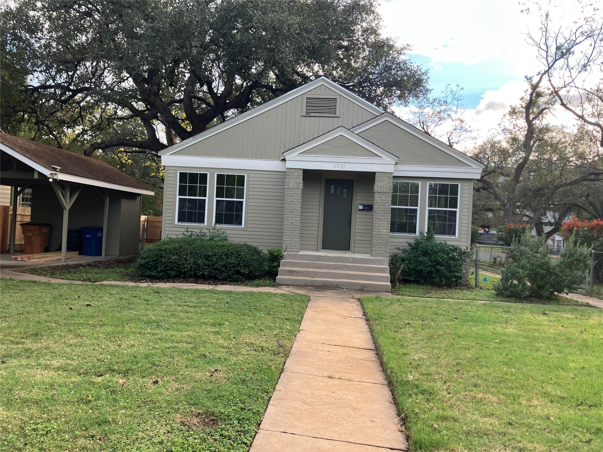 1921 W 39th St, Austin, TX 78731