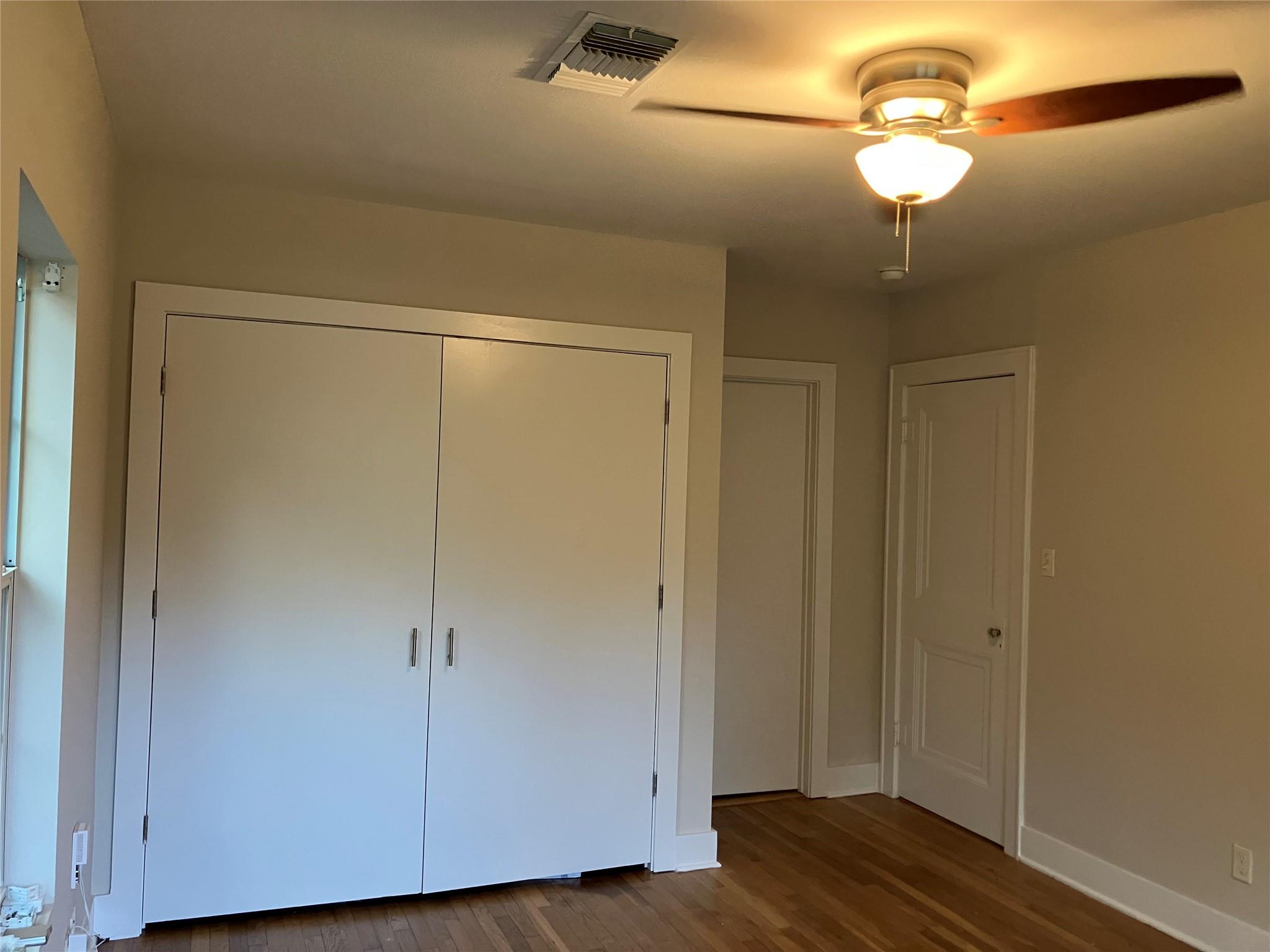 1921 W 39th St, Austin, TX 78731