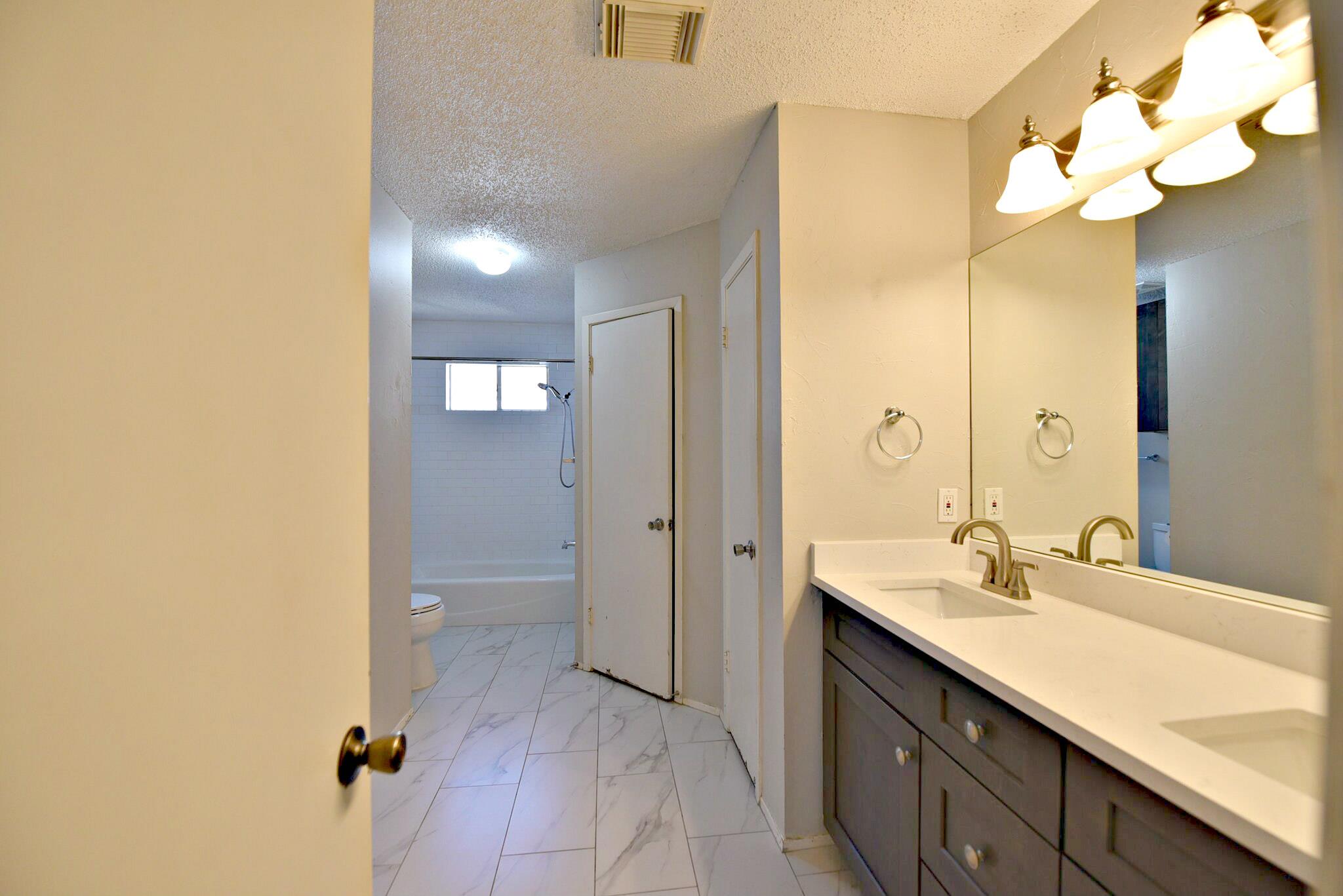 12903 Humphrey Dr, Austin, TX 78729