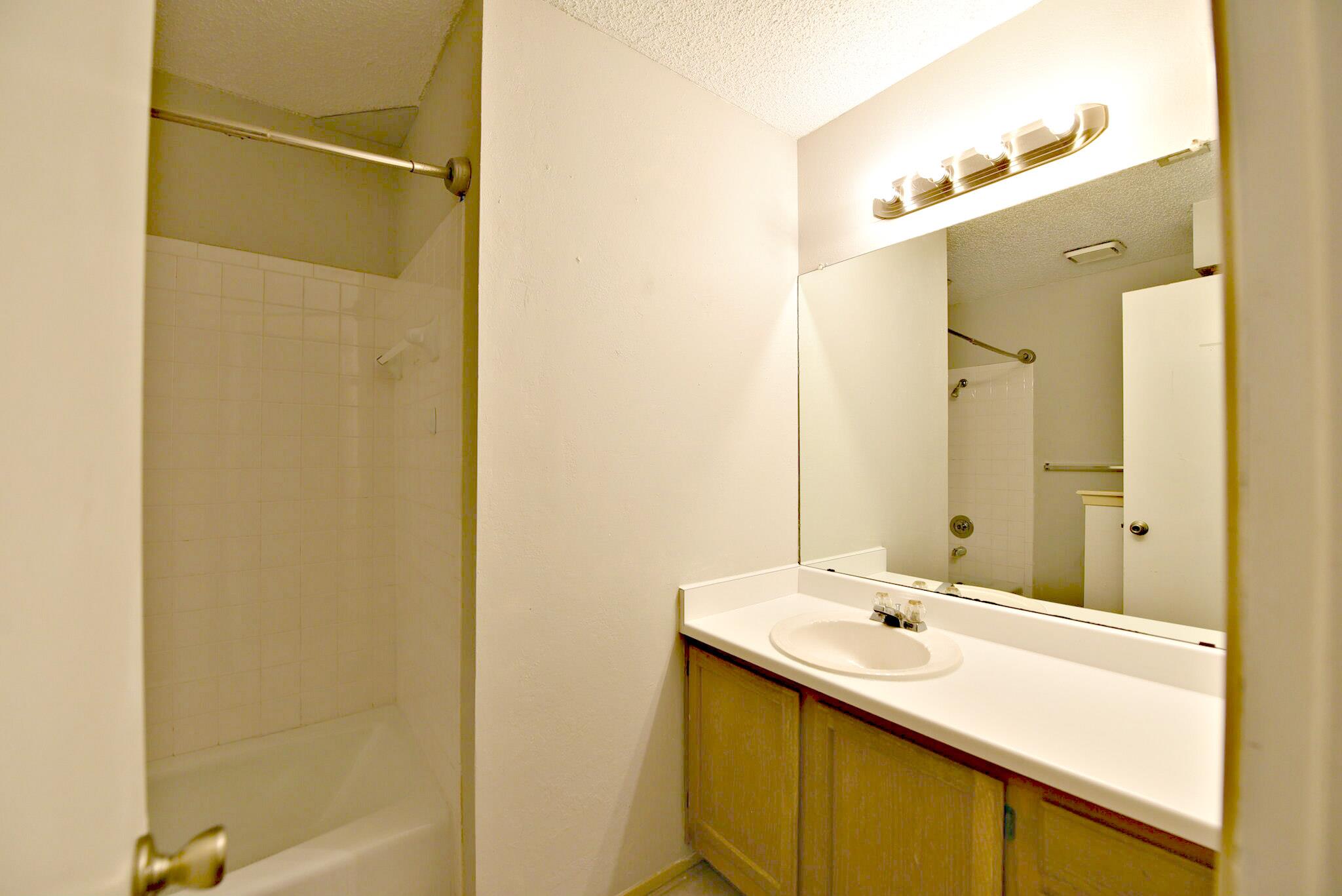 12903 Humphrey Dr, Austin, TX 78729