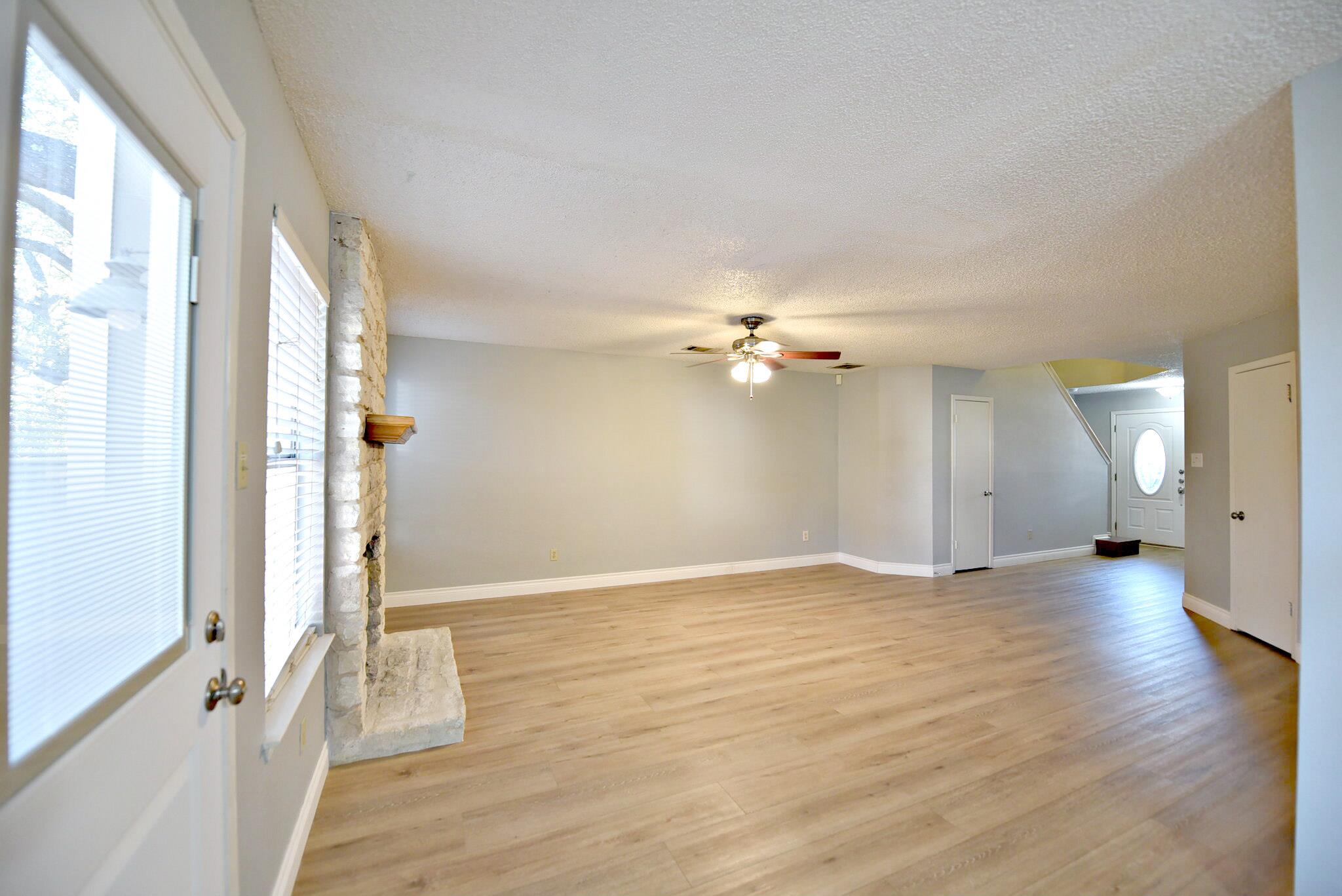 12903 Humphrey Dr, Austin, TX 78729