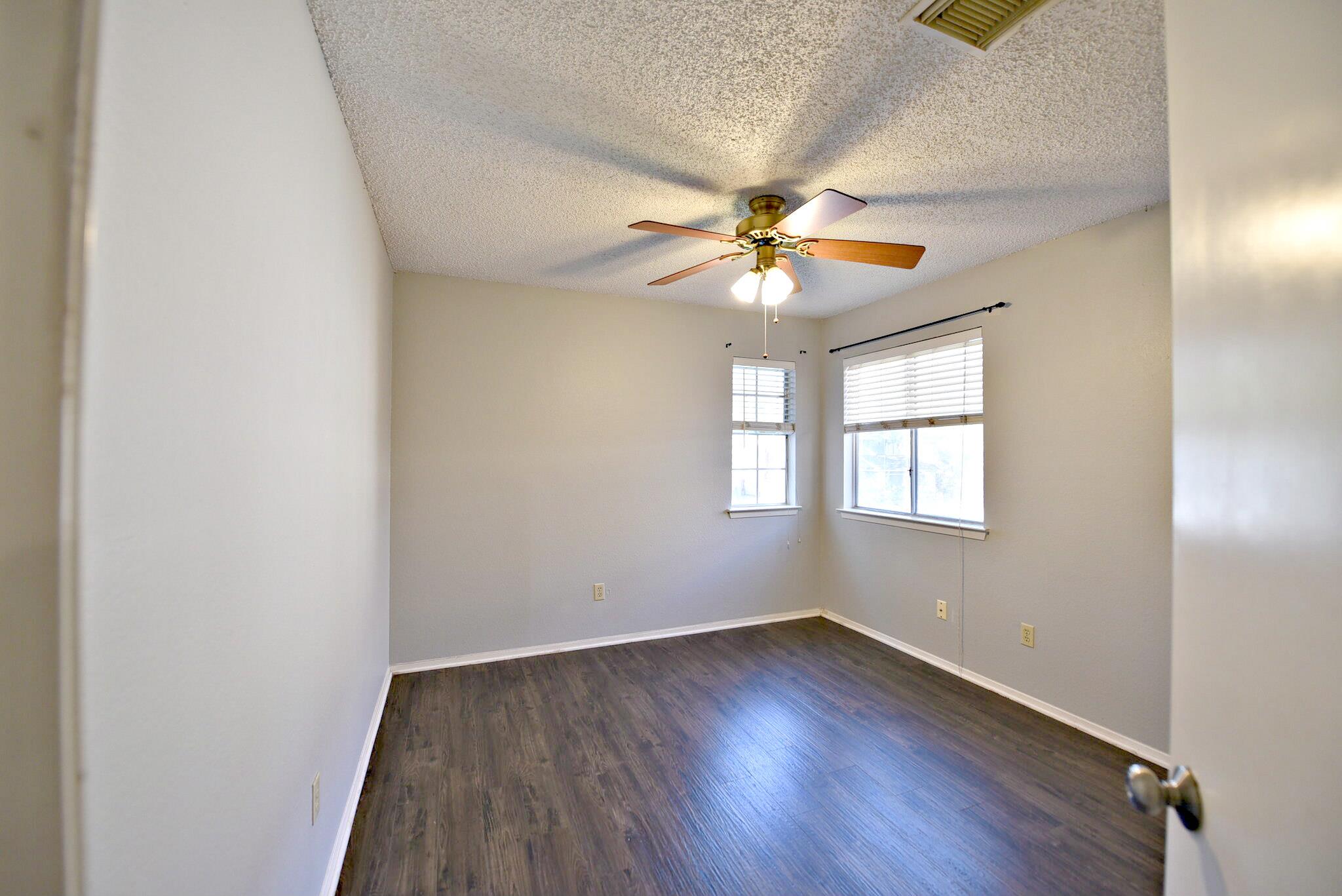 12903 Humphrey Dr, Austin, TX 78729