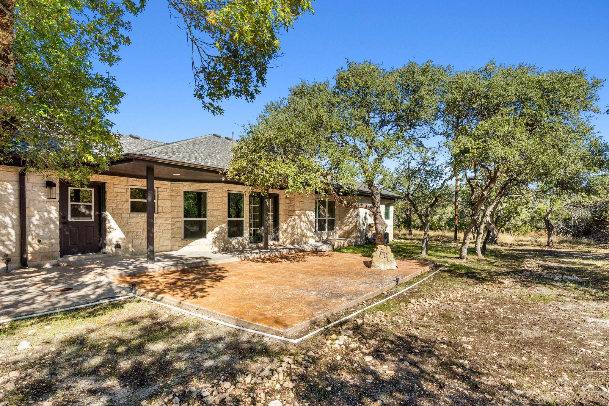 496 Spoonts Ln, Liberty Hill, TX 78642