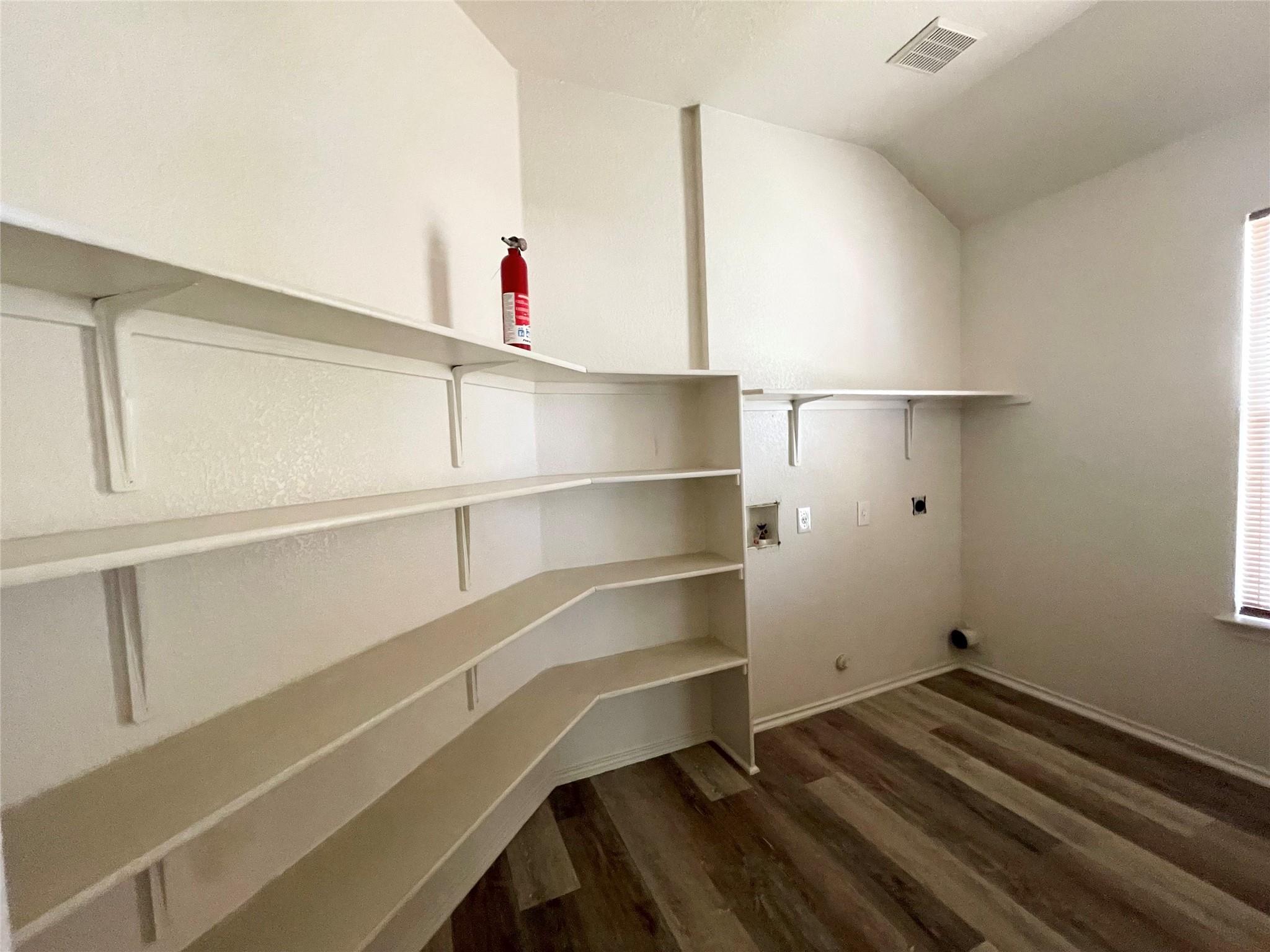 1506 Amarylis Dr, Pflugerville, TX 78660