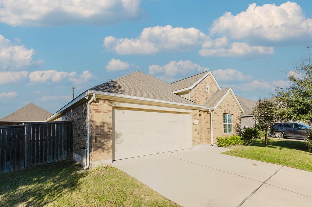 11920 Emerald Springs Ln, Manor, TX 78653