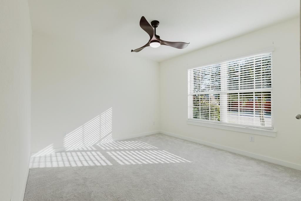 11920 Emerald Springs Ln, Manor, TX 78653