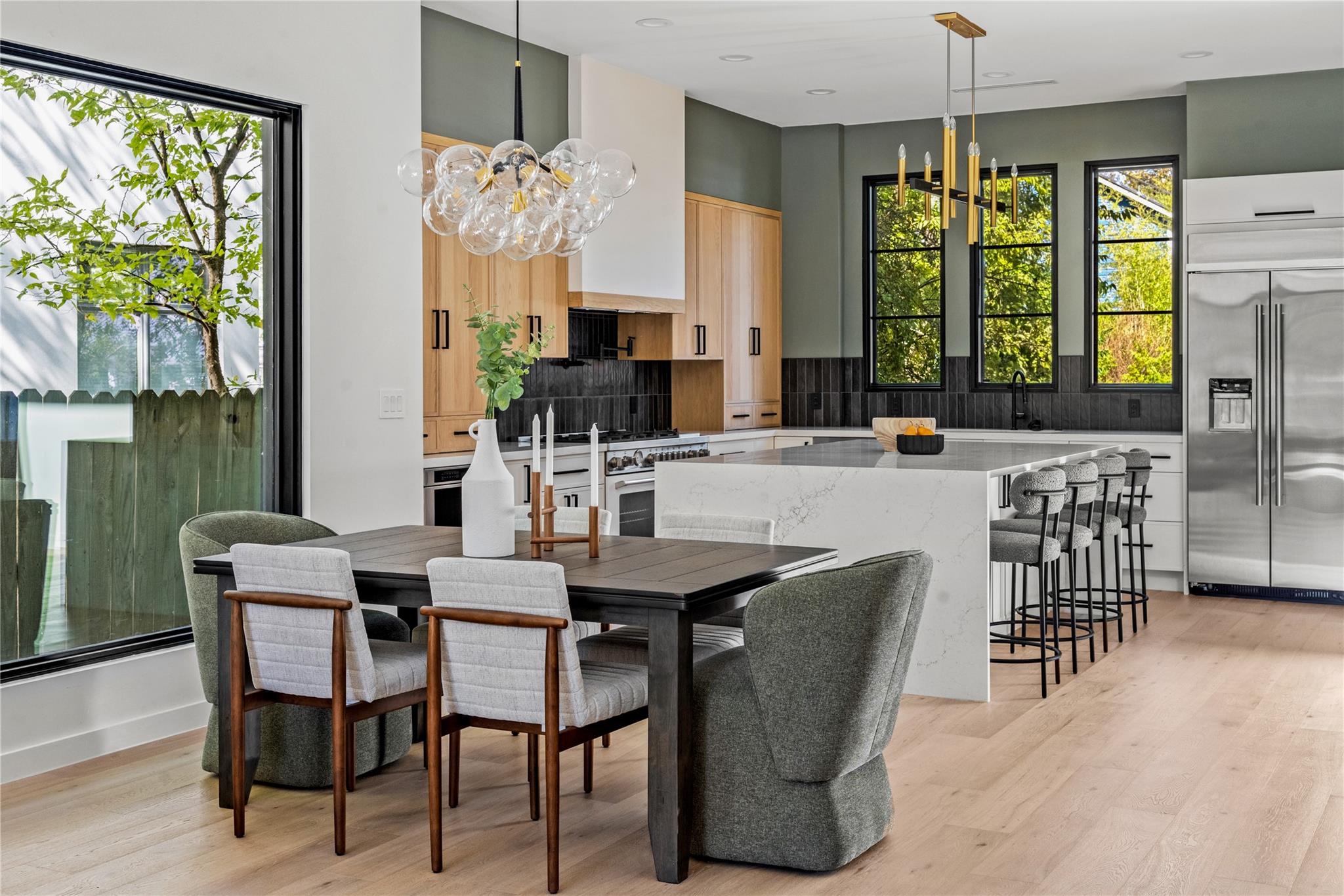 705 E 50th St, Austin, TX 78751