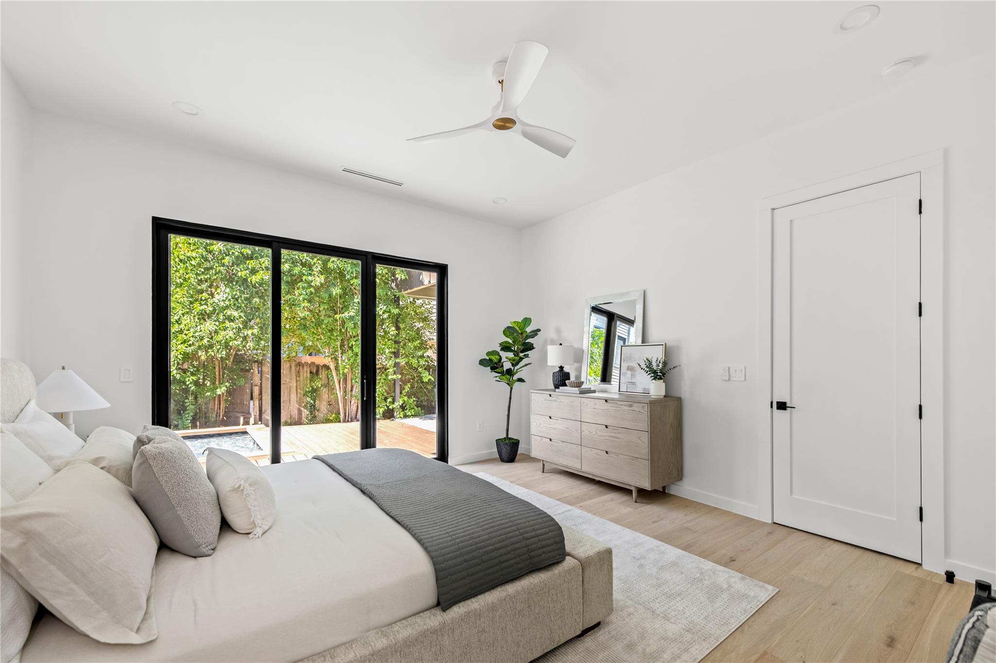 705 E 50th St, Austin, TX 78751