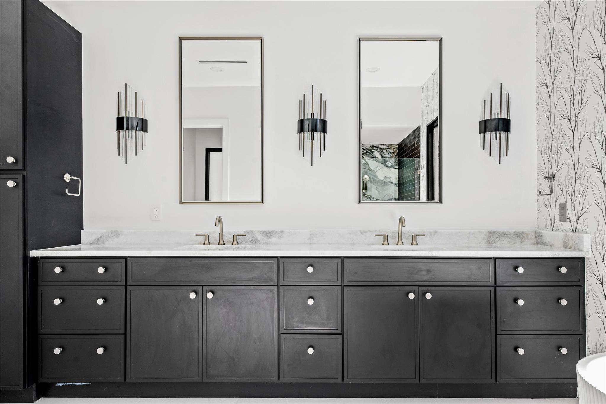 705 E 50th St, Austin, TX 78751