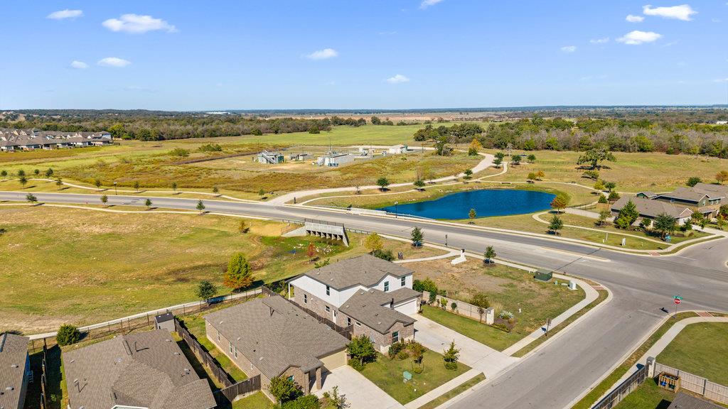 266 George Neggan Ln, Bastrop, TX 78602