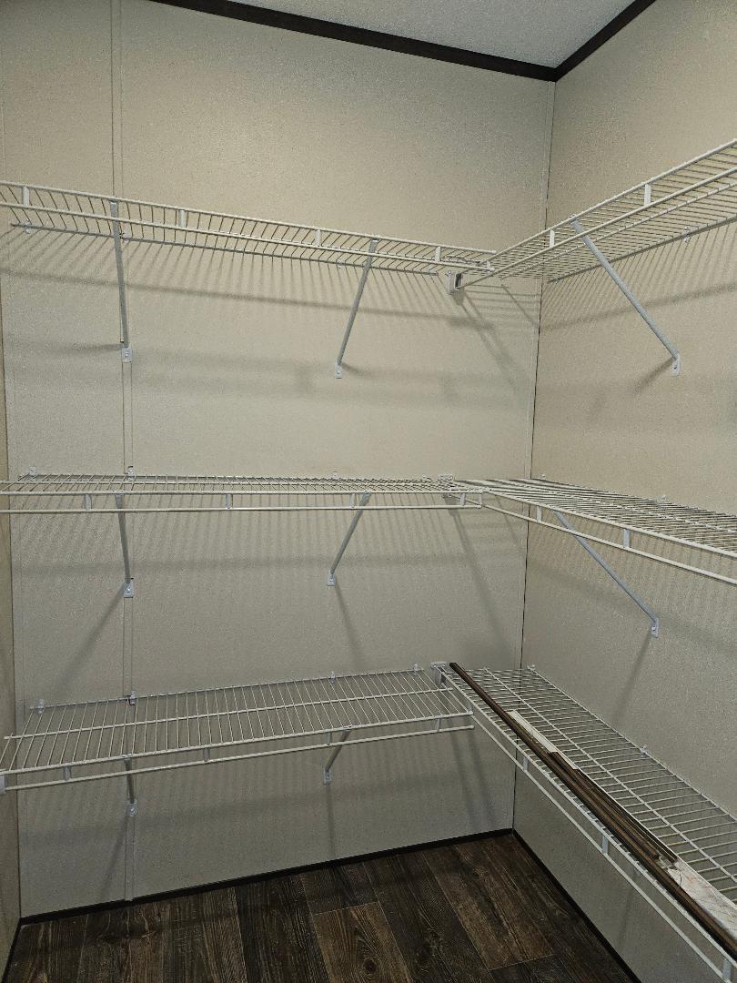 482 McDonald Ln W, Cedar Creek, TX 78612