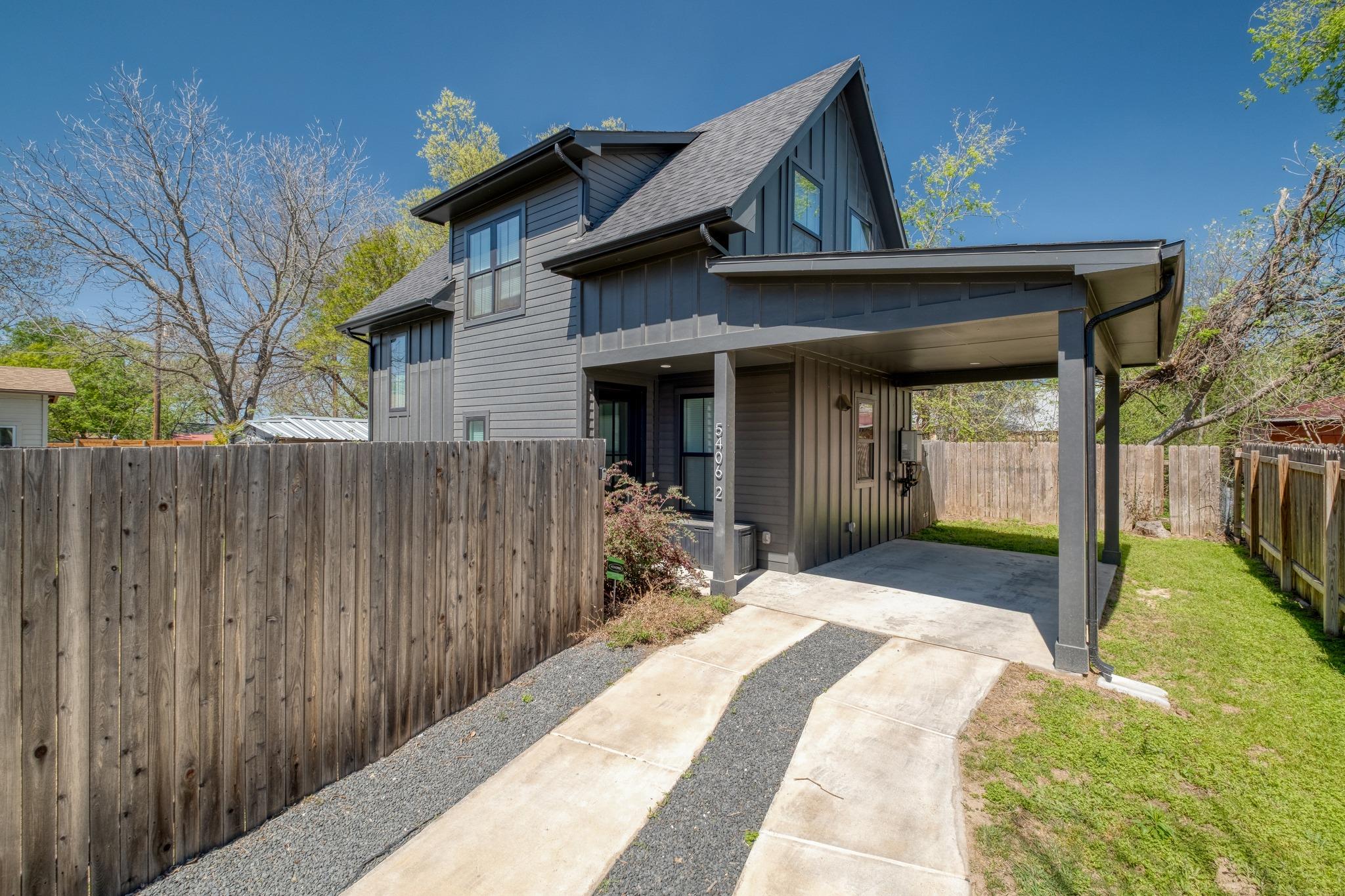 5406 Downs Dr # 2, Austin, TX 78721