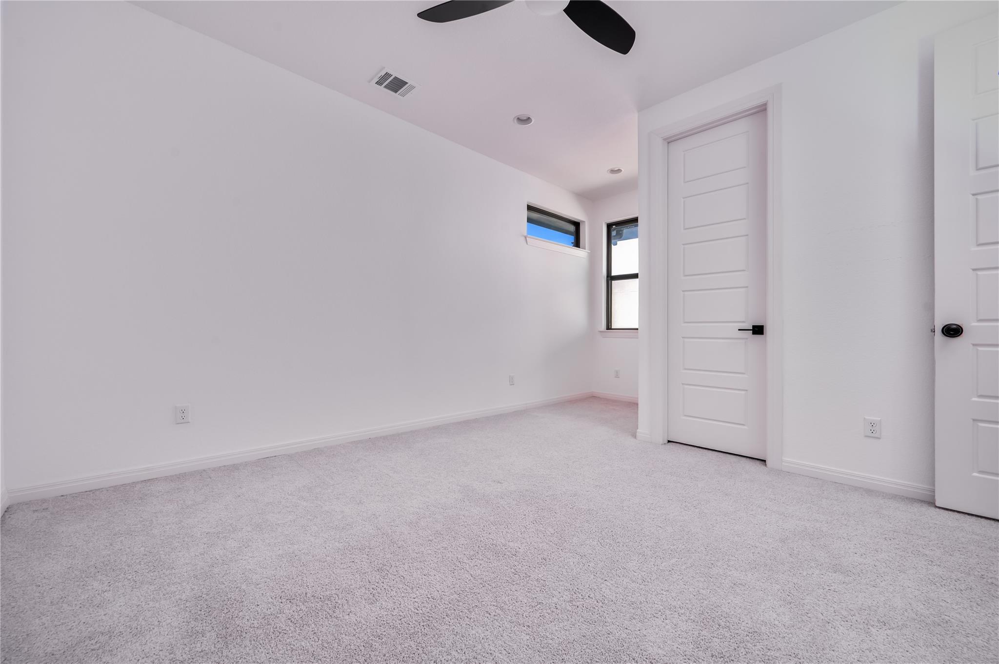 19408 Summit Glory Trl, Spicewood, TX 78669